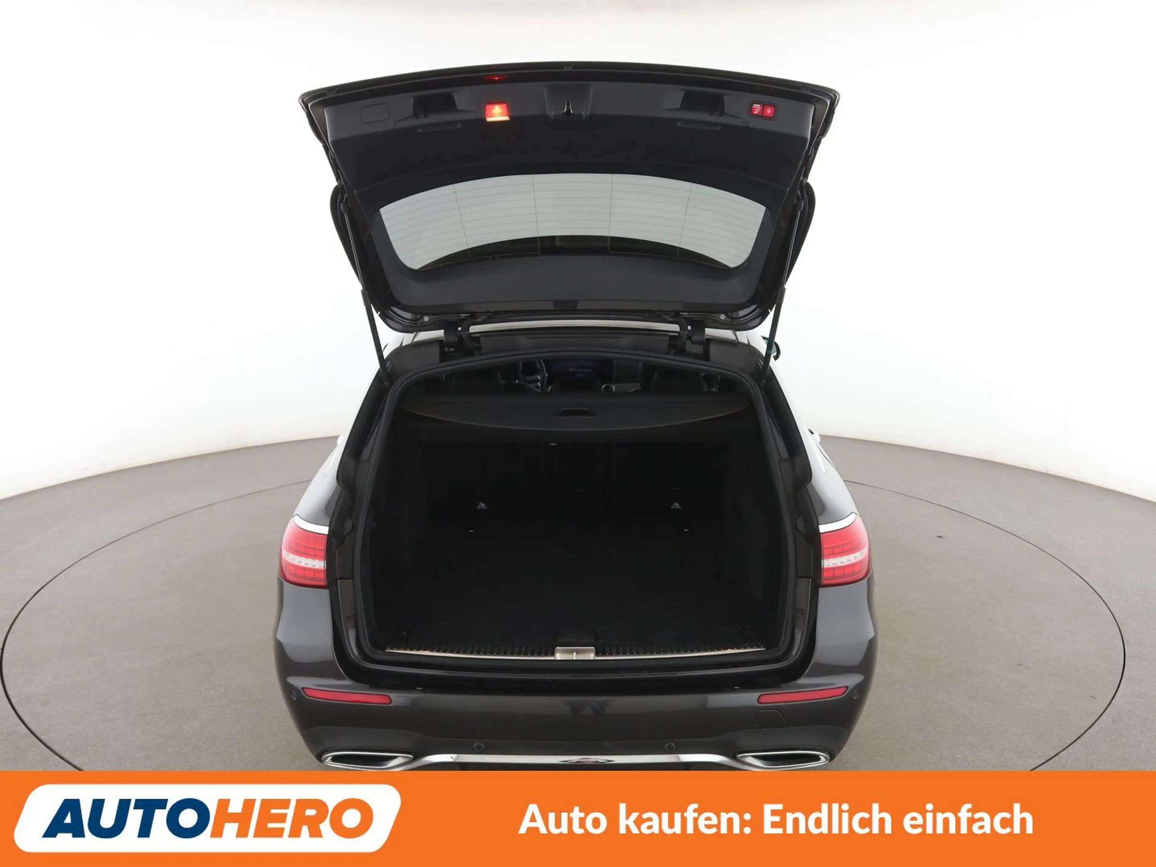 Mercedes-Benz E 400 E 400 d T 4Matic AMG Line Aut. *HUD*LED*ACC*360°* — photo 16