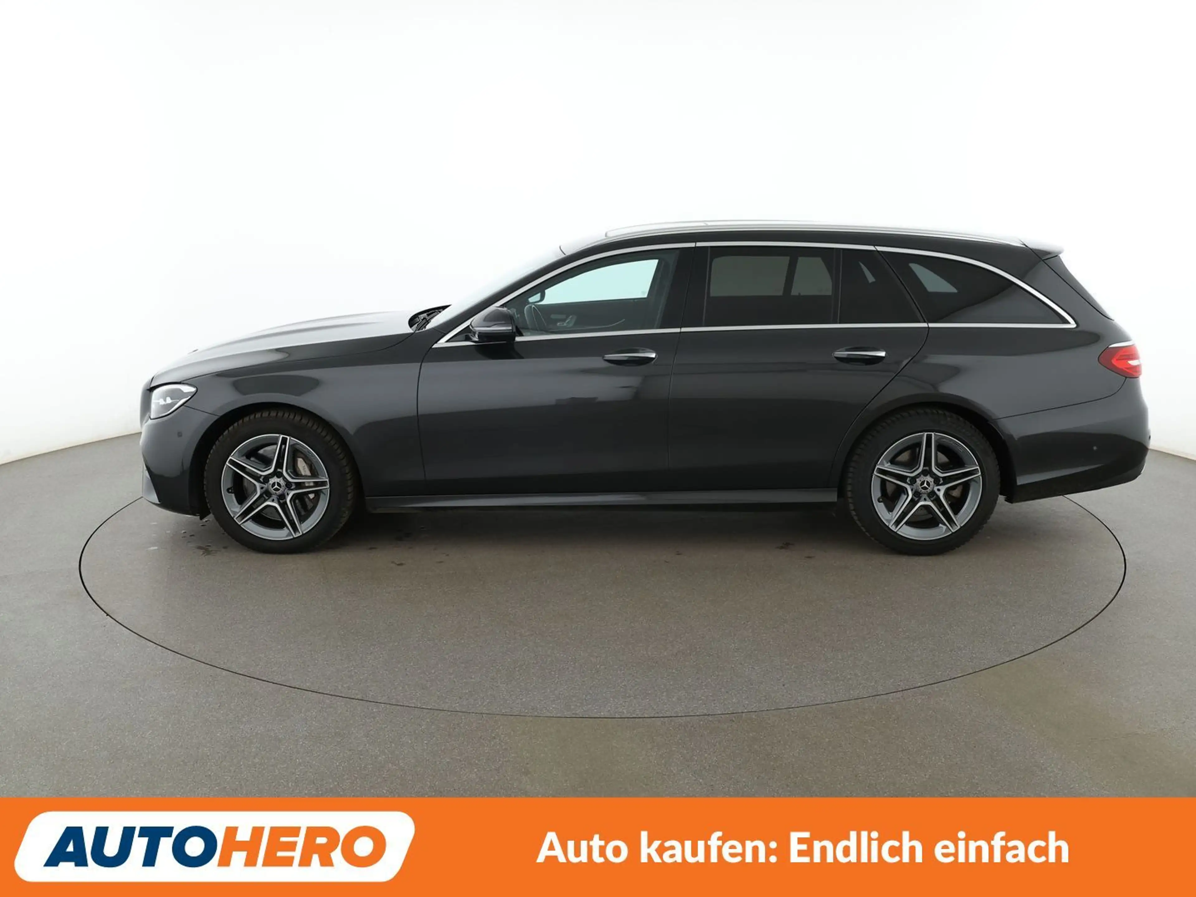 Mercedes-Benz E 400 E 400 d T 4Matic AMG Line Aut. *HUD*LED*ACC*360°* — photo 3