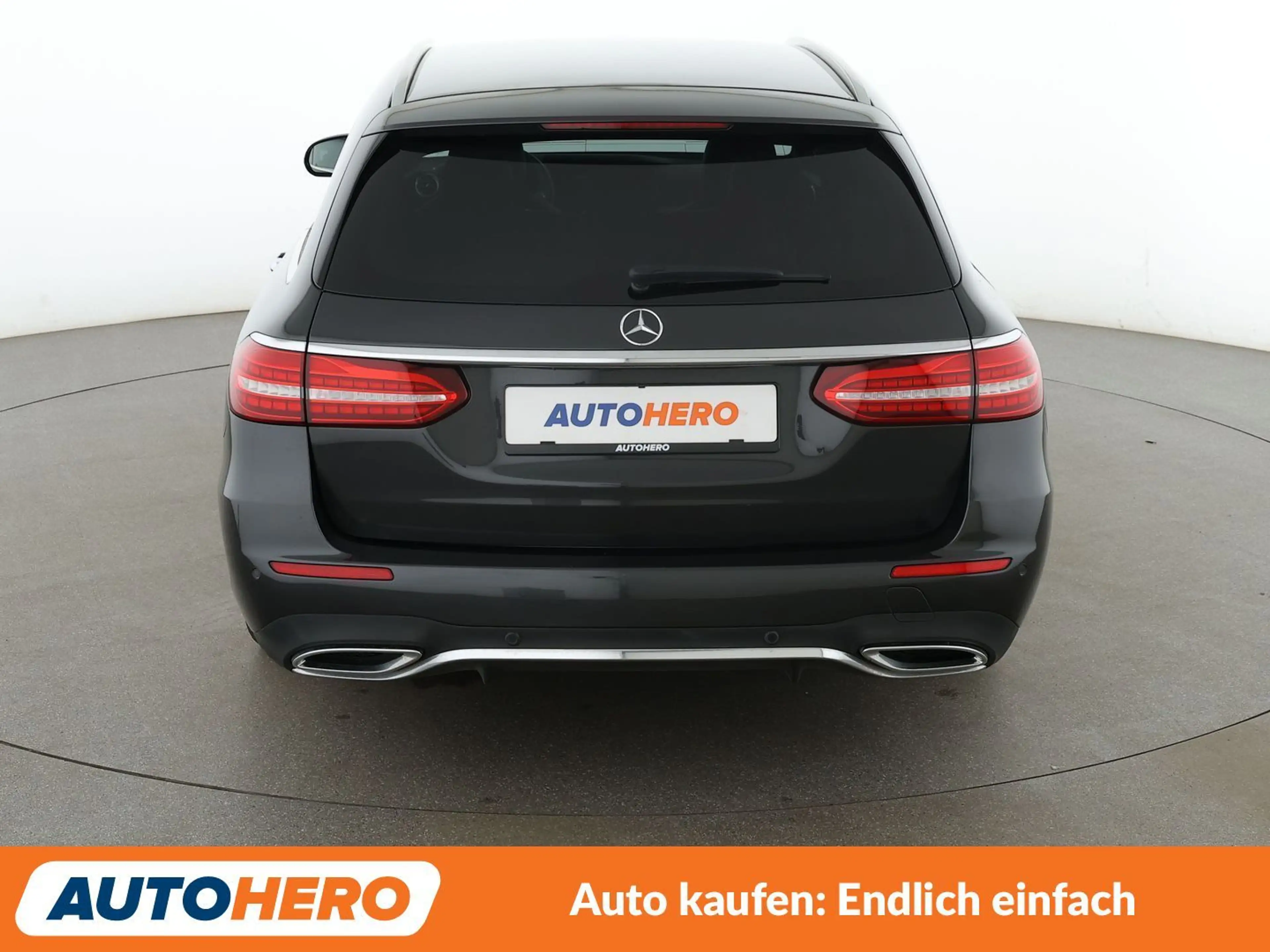 Mercedes-Benz E 400 E 400 d T 4Matic AMG Line Aut. *HUD*LED*ACC*360°* — photo 5