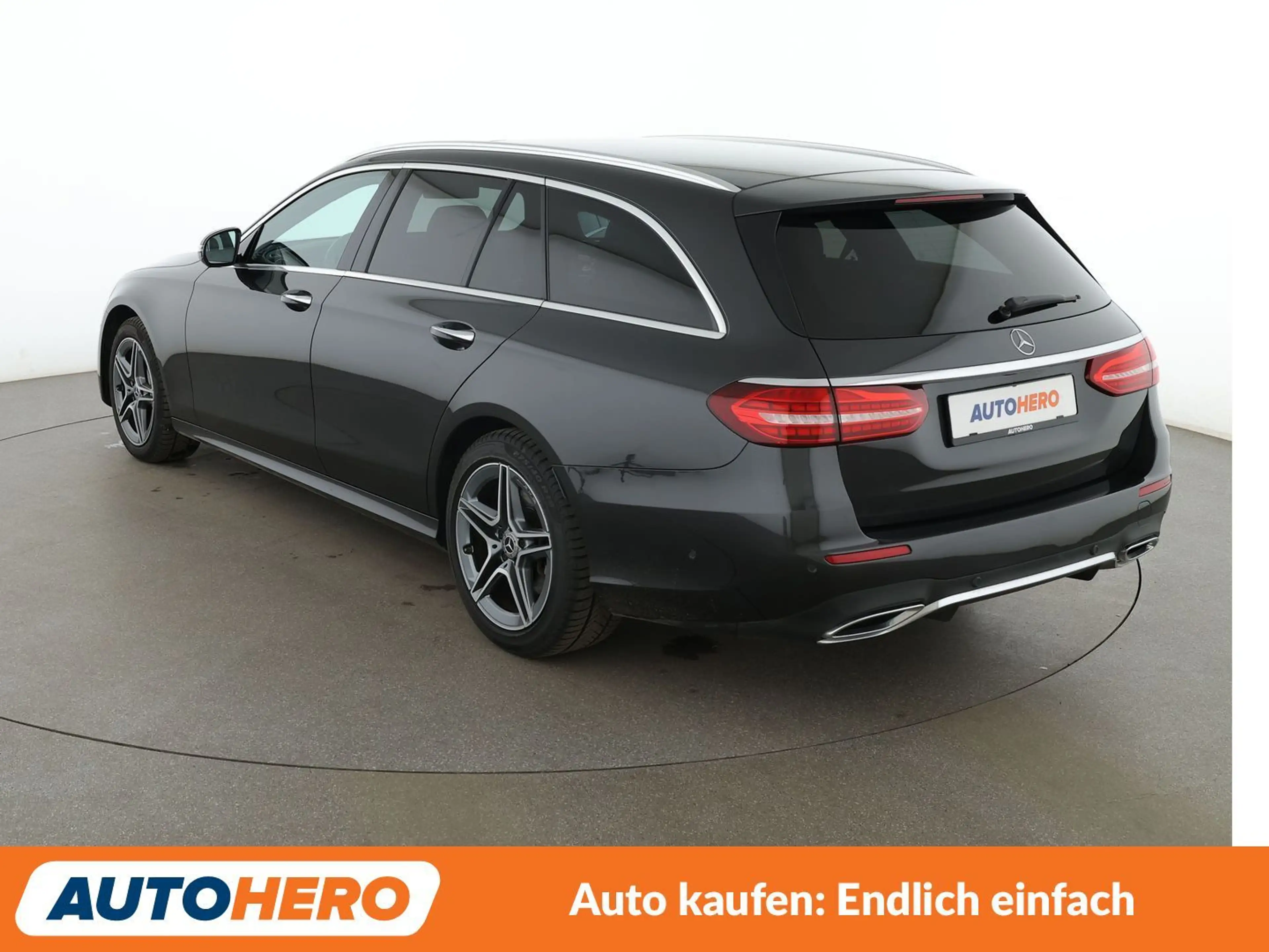 Mercedes-Benz E 400 E 400 d T 4Matic AMG Line Aut. *HUD*LED*ACC*360°* — photo 4