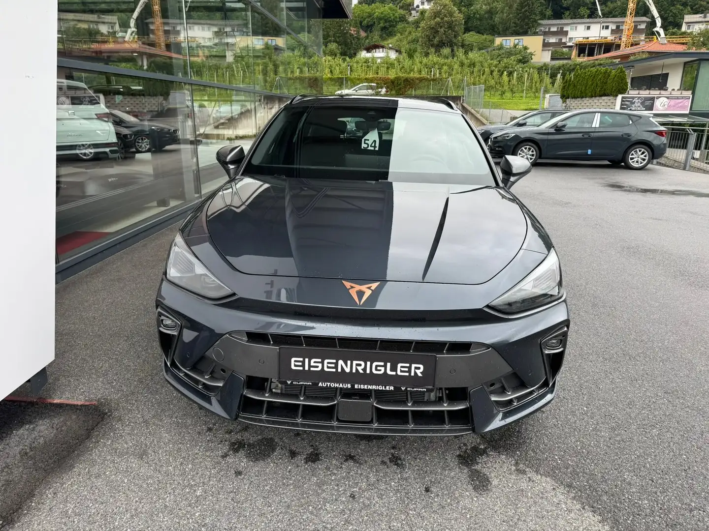 CUPRA Leon 2.0 TSI 204 PS DSG 4Drive Grau - 2