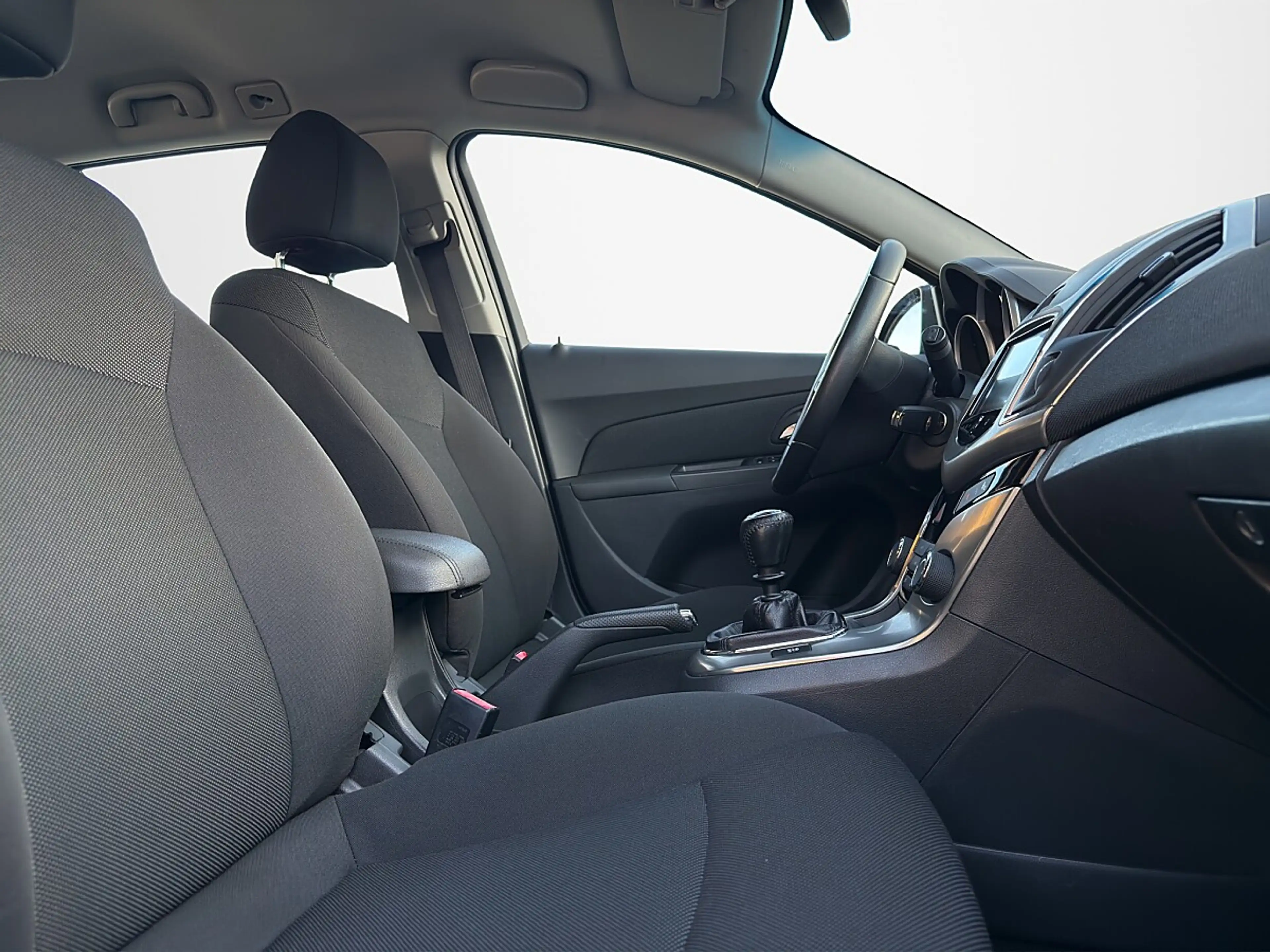 Chevrolet Cruze SW LT 1,6 *Pickerl 04/27+4*Rückfahrkamera*Tempo... — photo 15