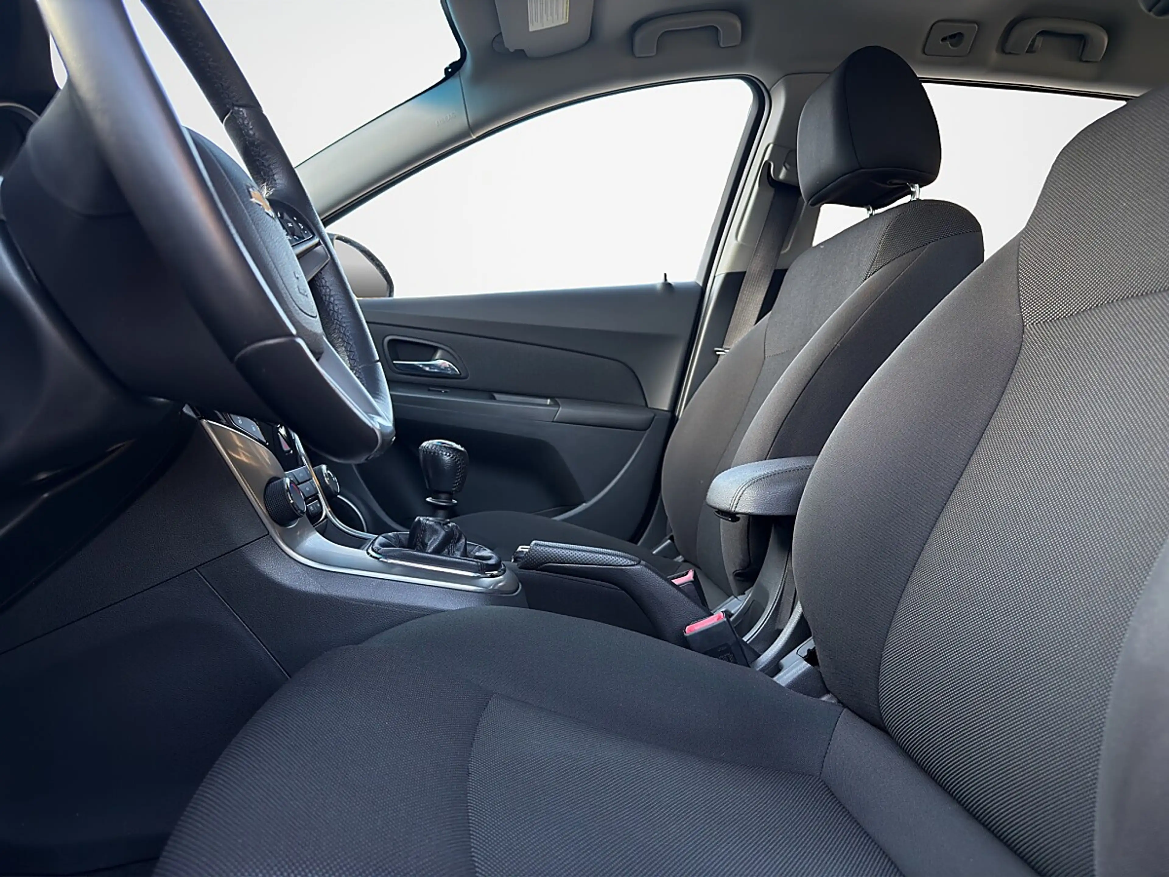 Chevrolet Cruze SW LT 1,6 *Pickerl 04/27+4*Rückfahrkamera*Tempo... — photo 13