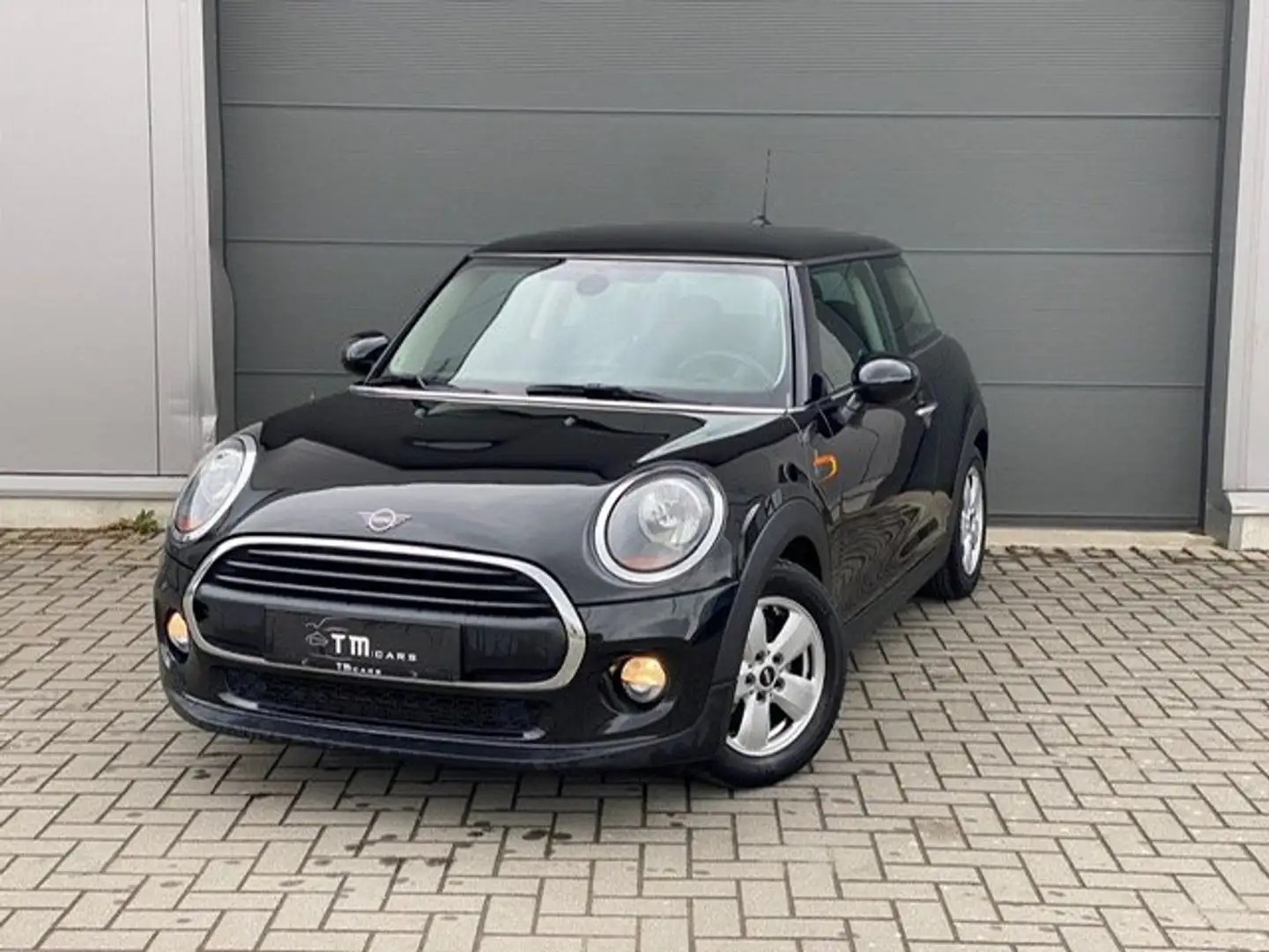 MINI One Mini One Zwart - 1