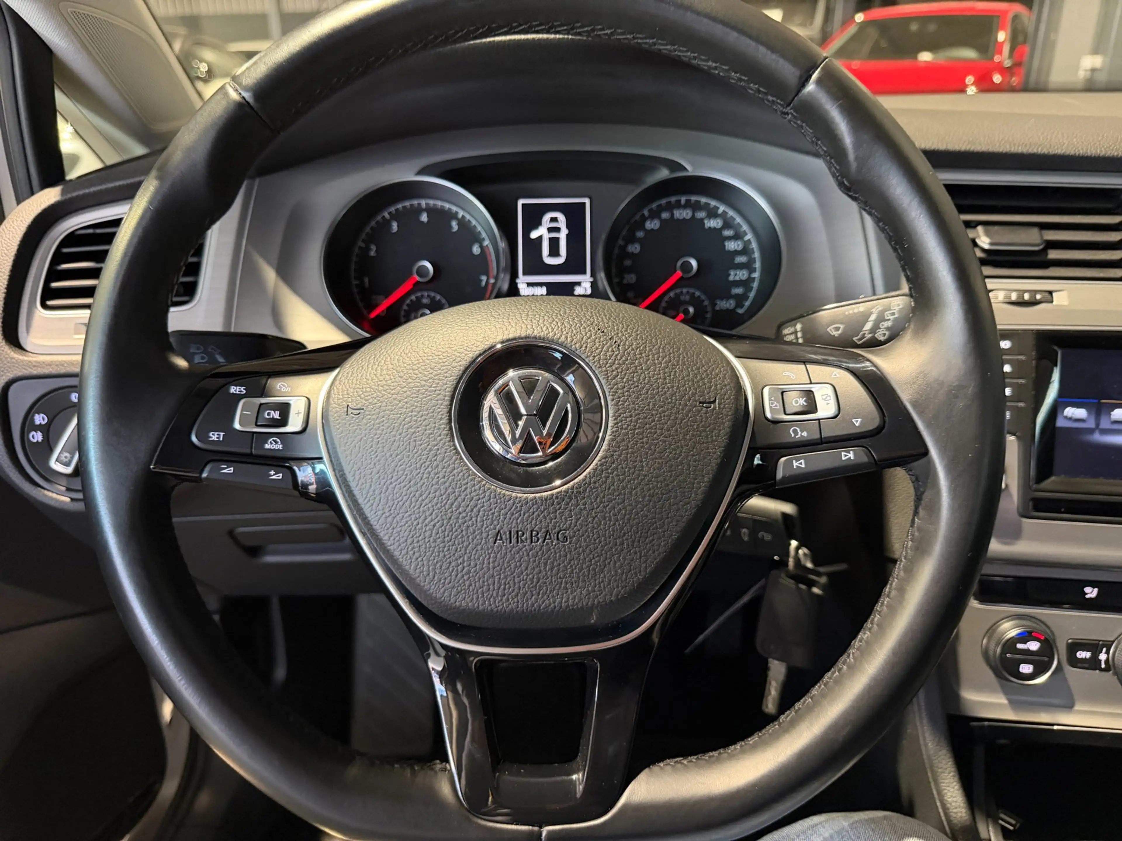 Volkswagen Golf 1.2 TSI Comfortline Navigatie 2e Eigenaar Onderhou — photo 14