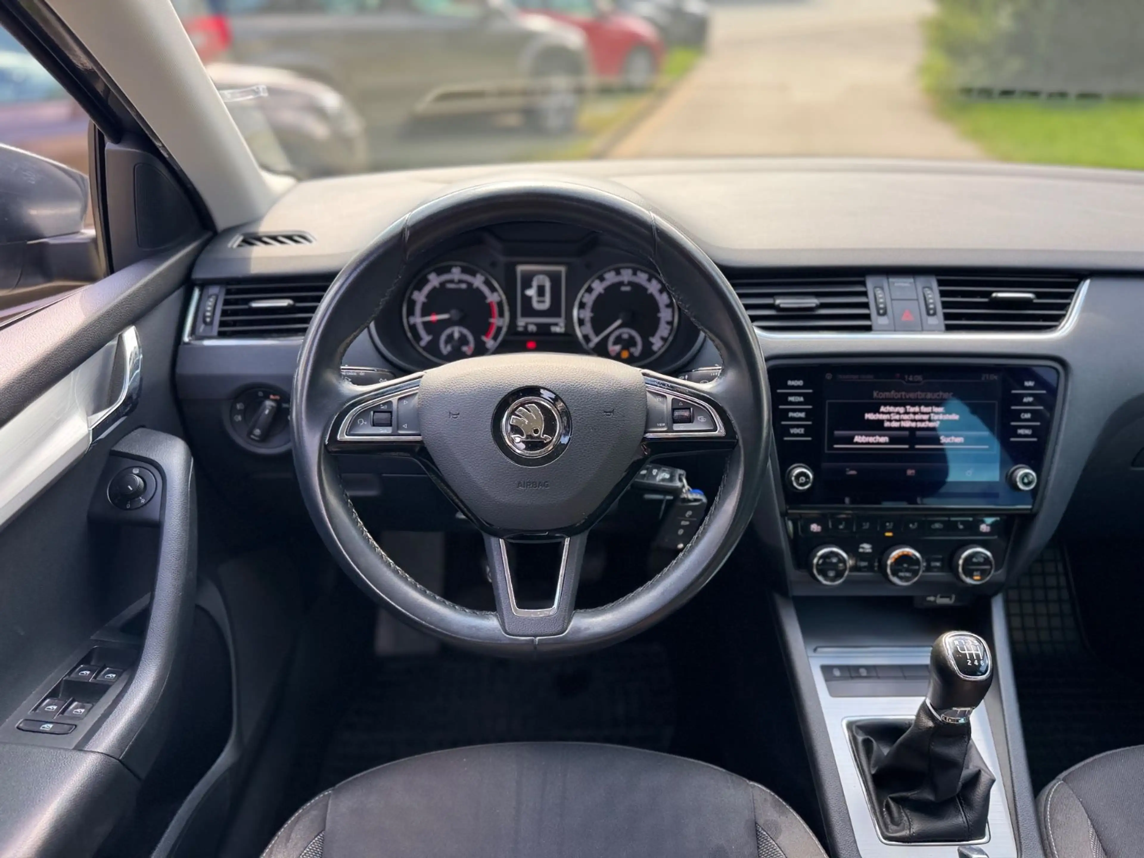 Skoda Octavia Combi Ambition CarPlay 1.Hand — photo 15