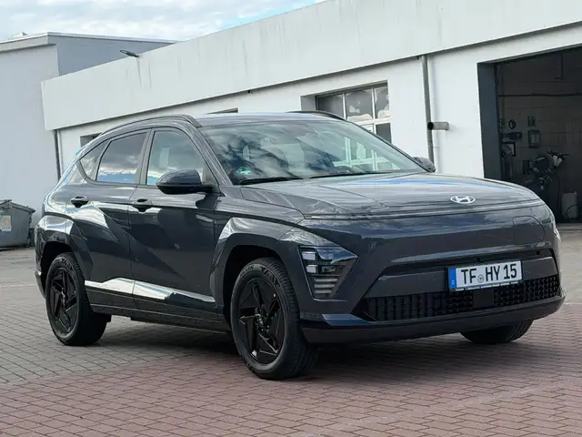 Hyundai Kona view 10