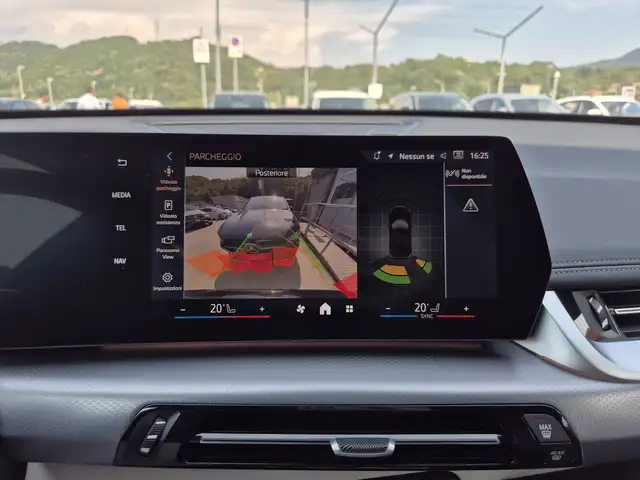 BMW X1 view 13