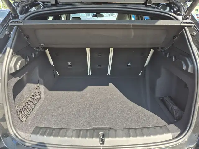 BMW X1 view 11