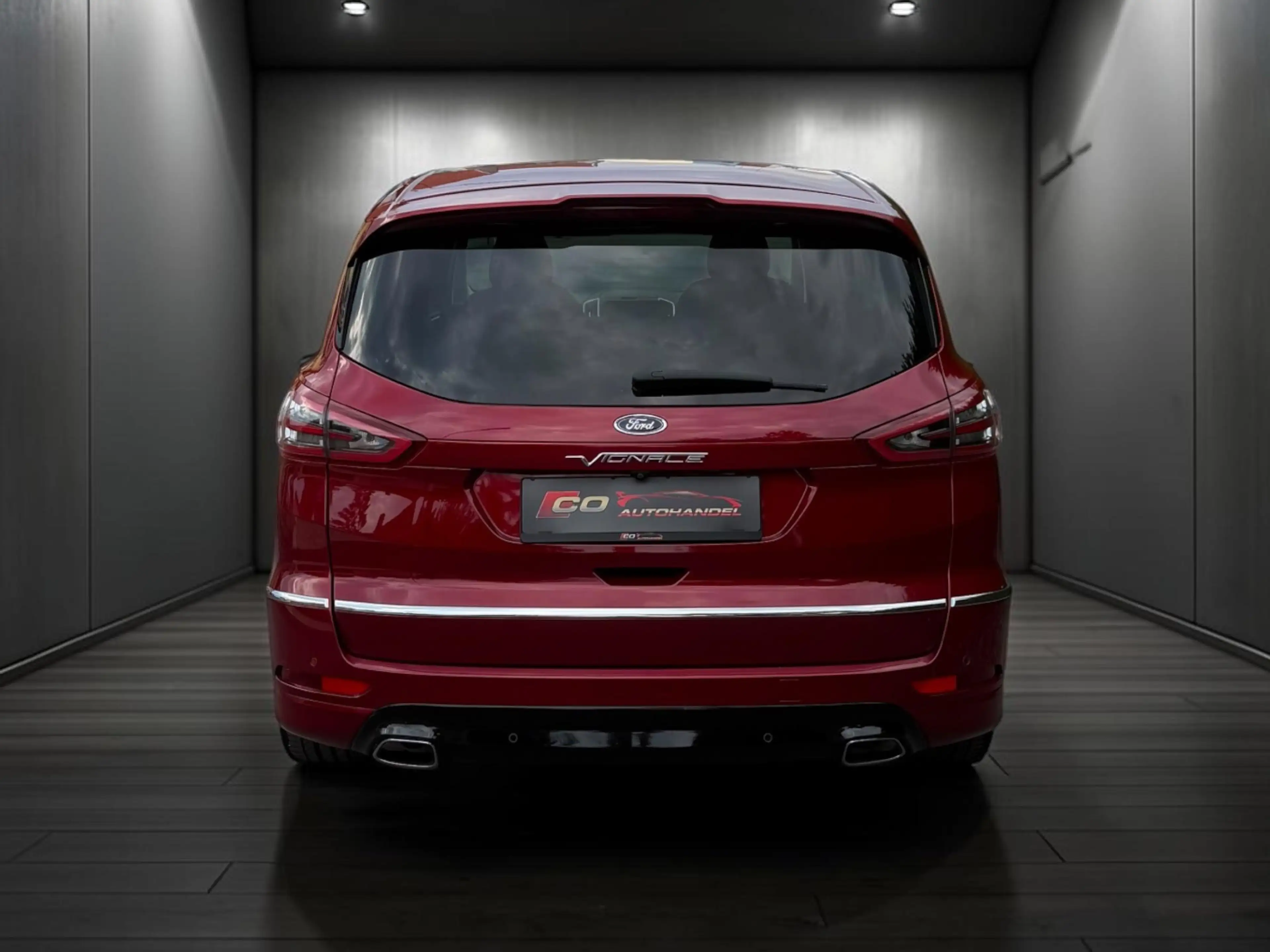 Ford S-Max S-MAX Vignale 2.0 TDCi AWD — photo 5