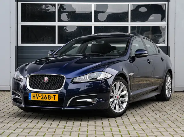 Jaguar XF 2.2d R-Sport | Schuifdak | Xenon | Keyless | Leder