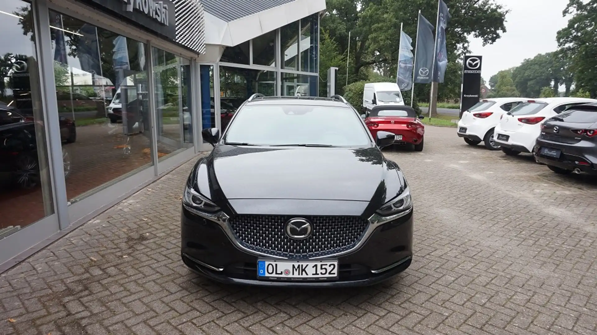 Mazda 6 2.5L SKYACTIV G 194 6AT FWD TAKUMI SUNR LEDER Bose Schwarz - 2
