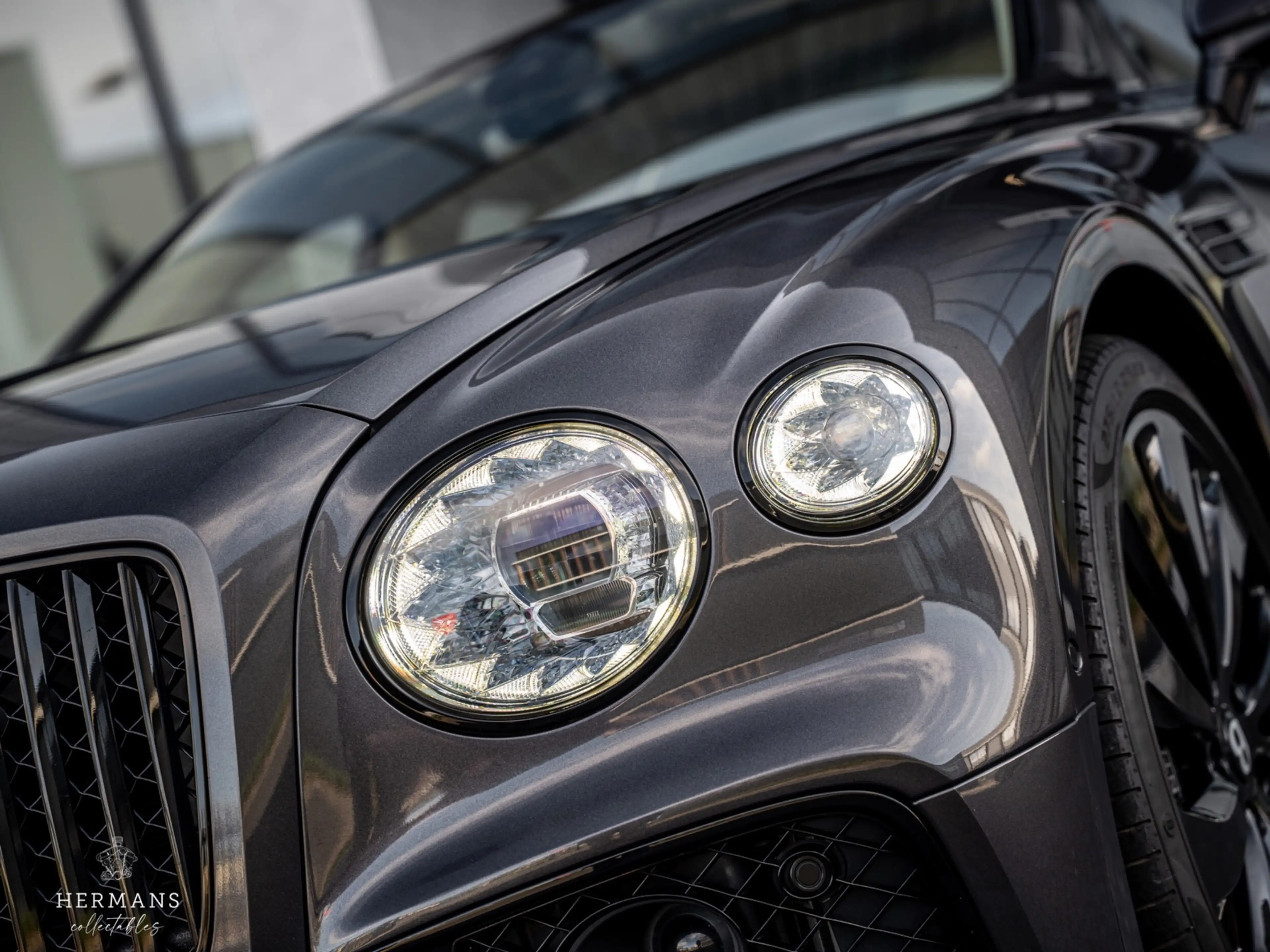 Bentley Flying Spur 6.0 W12 First Edition / Blackline / B&O / Rotating — photo 7