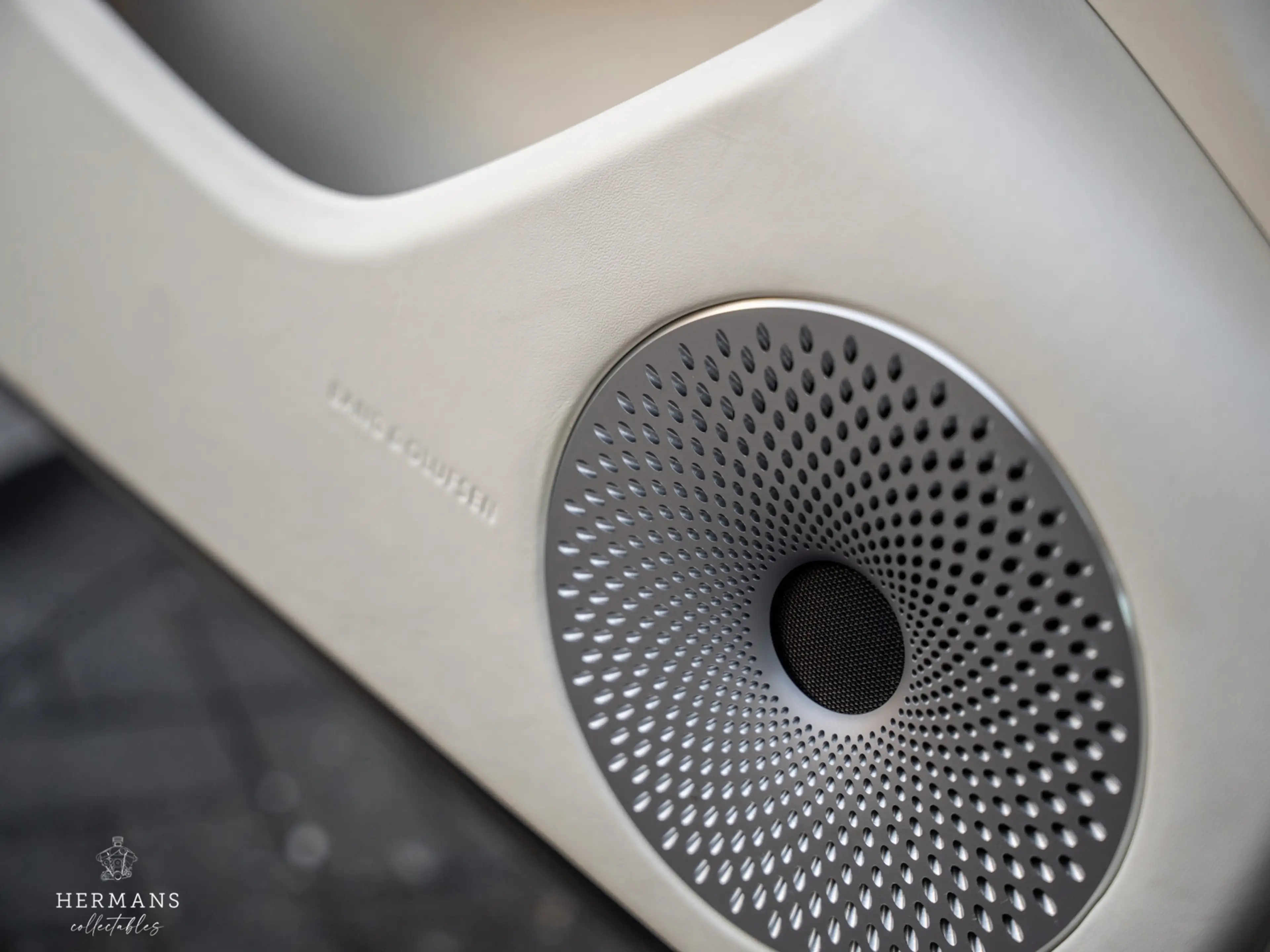 Bentley Flying Spur 6.0 W12 First Edition / Blackline / B&O / Rotating — photo 23