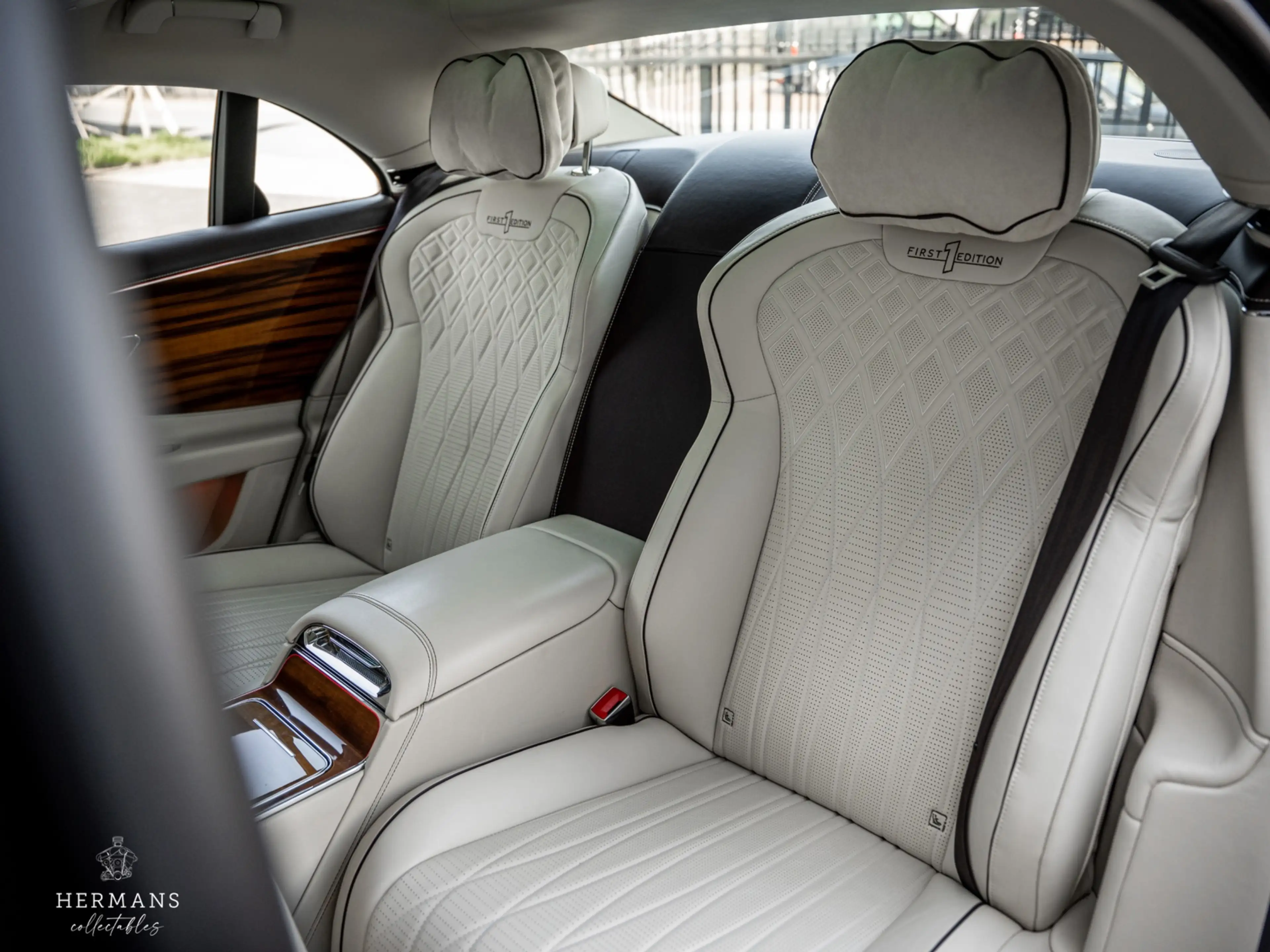 Bentley Flying Spur 6.0 W12 First Edition / Blackline / B&O / Rotating — photo 26