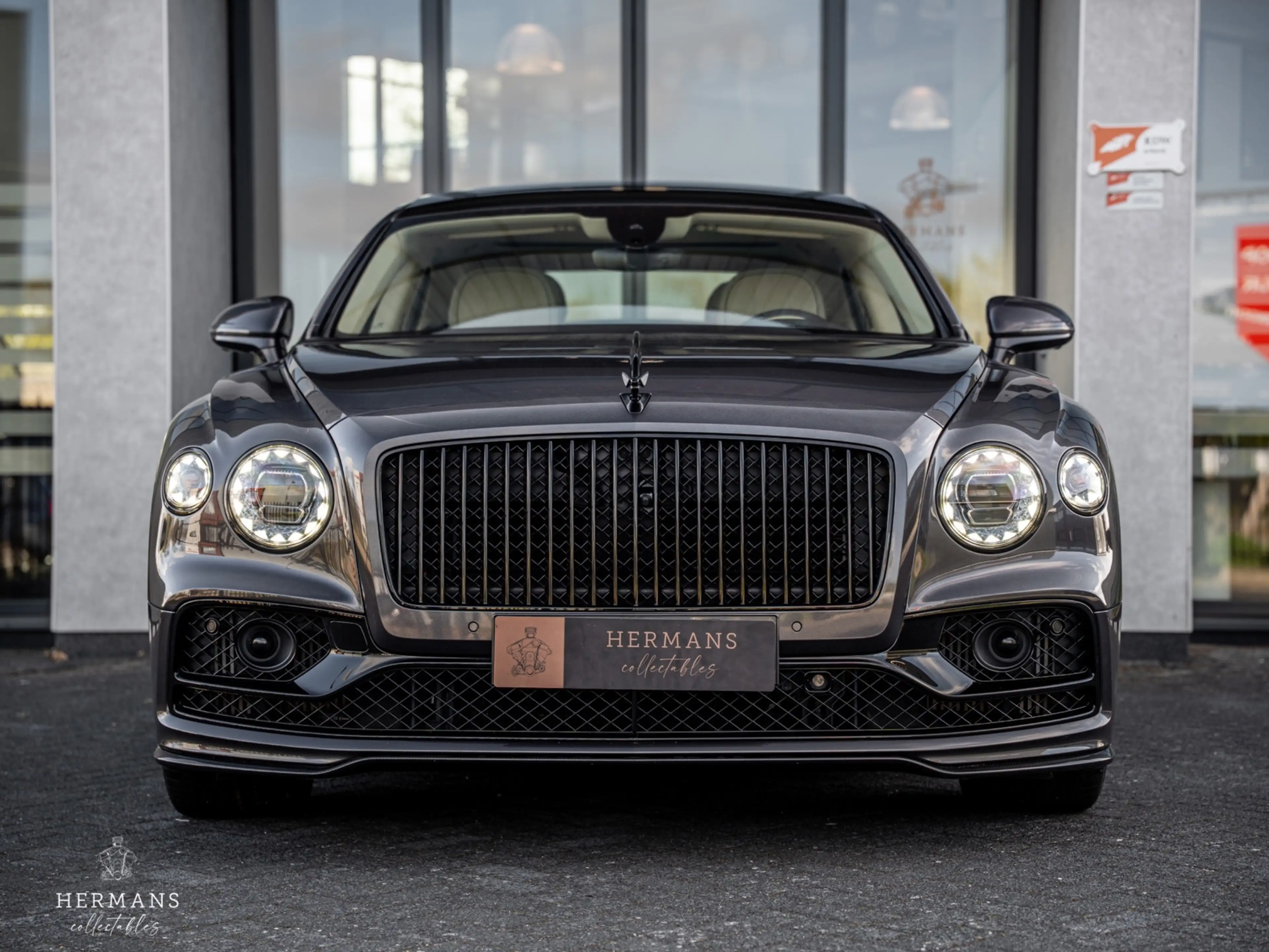 Bentley Flying Spur 6.0 W12 First Edition / Blackline / B&O / Rotating — photo 5