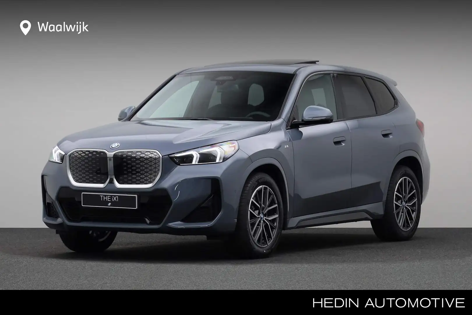BMW iX1 eDrive20 67 kWh | Direct leverbaar | M-Sportpakket - 1