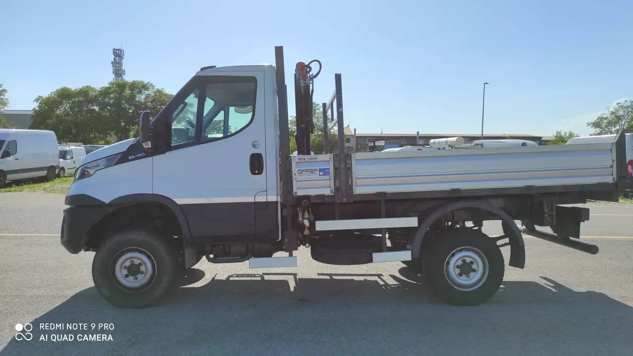 2018 Iveco Daily DAILY CABINATO CASSONE 55S18HW 3400 QUAD-TOR 4X4 RS GRU FASSI - FR437TG, photograph 3