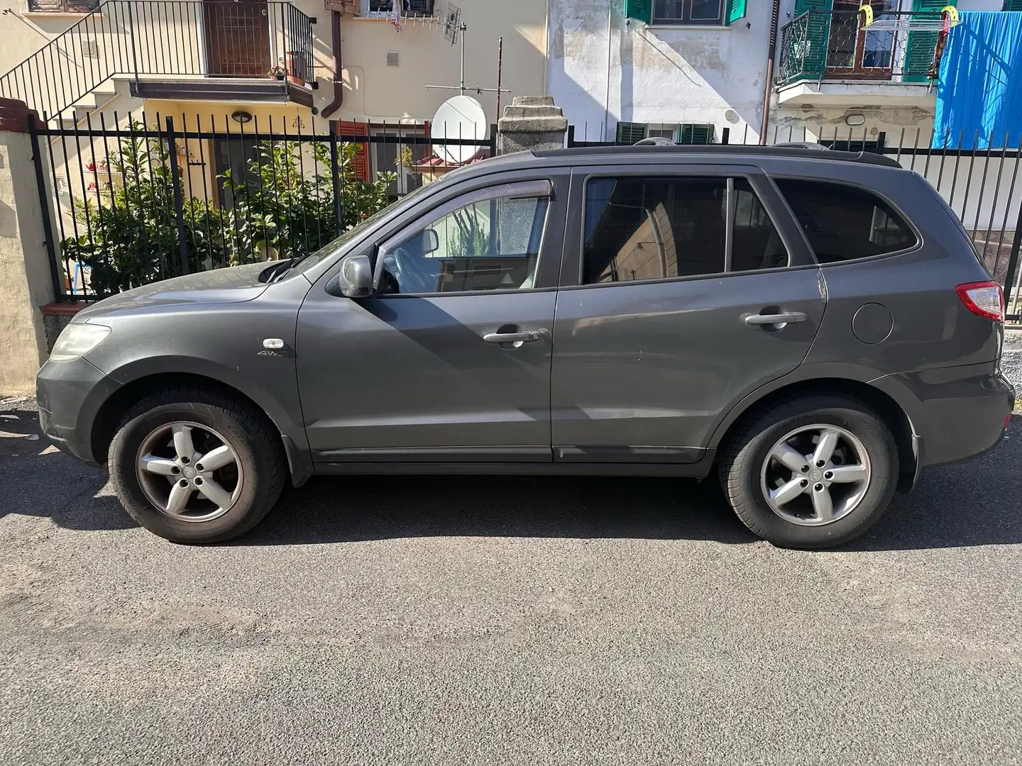 Hyundai SANTA FE 2.2 crdi 4WD - 2