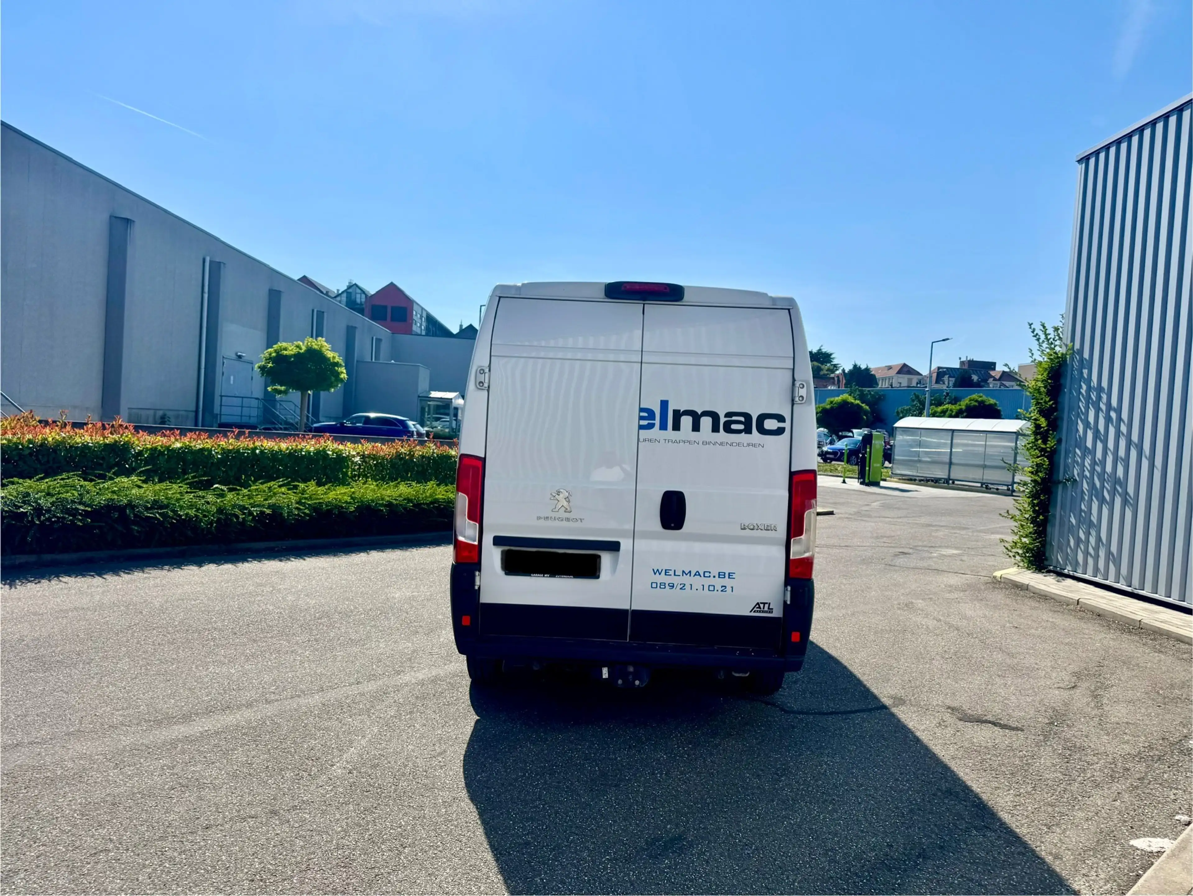Peugeot Boxer 2.2 BlueHDi L3H2 — photo 4