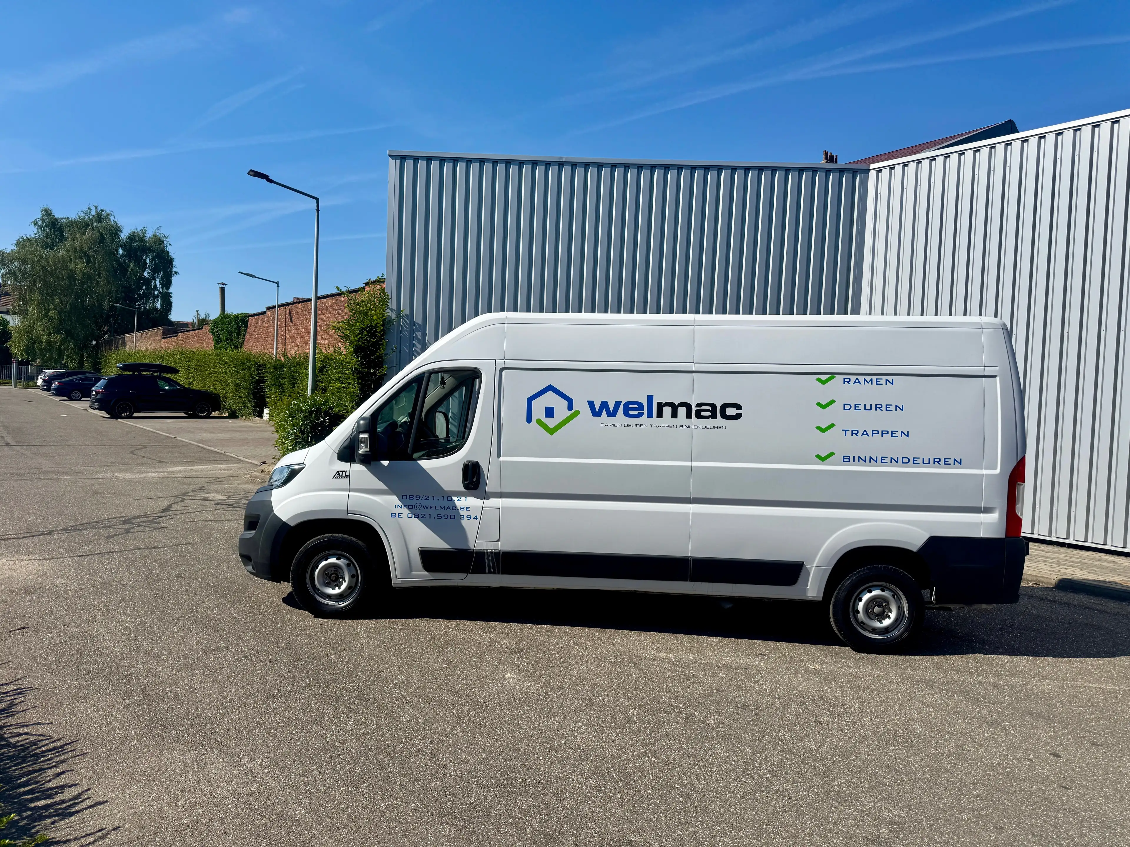 Peugeot Boxer 2.2 BlueHDi L3H2 — photo 2