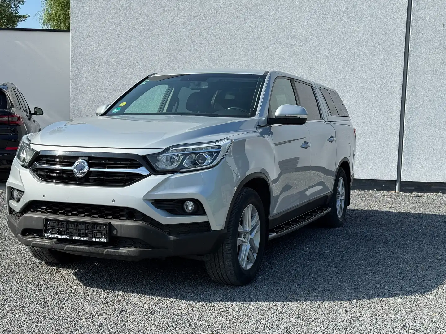 SsangYong Musso 2.2 Turbo e-Xdi 4WD Zilver - 1