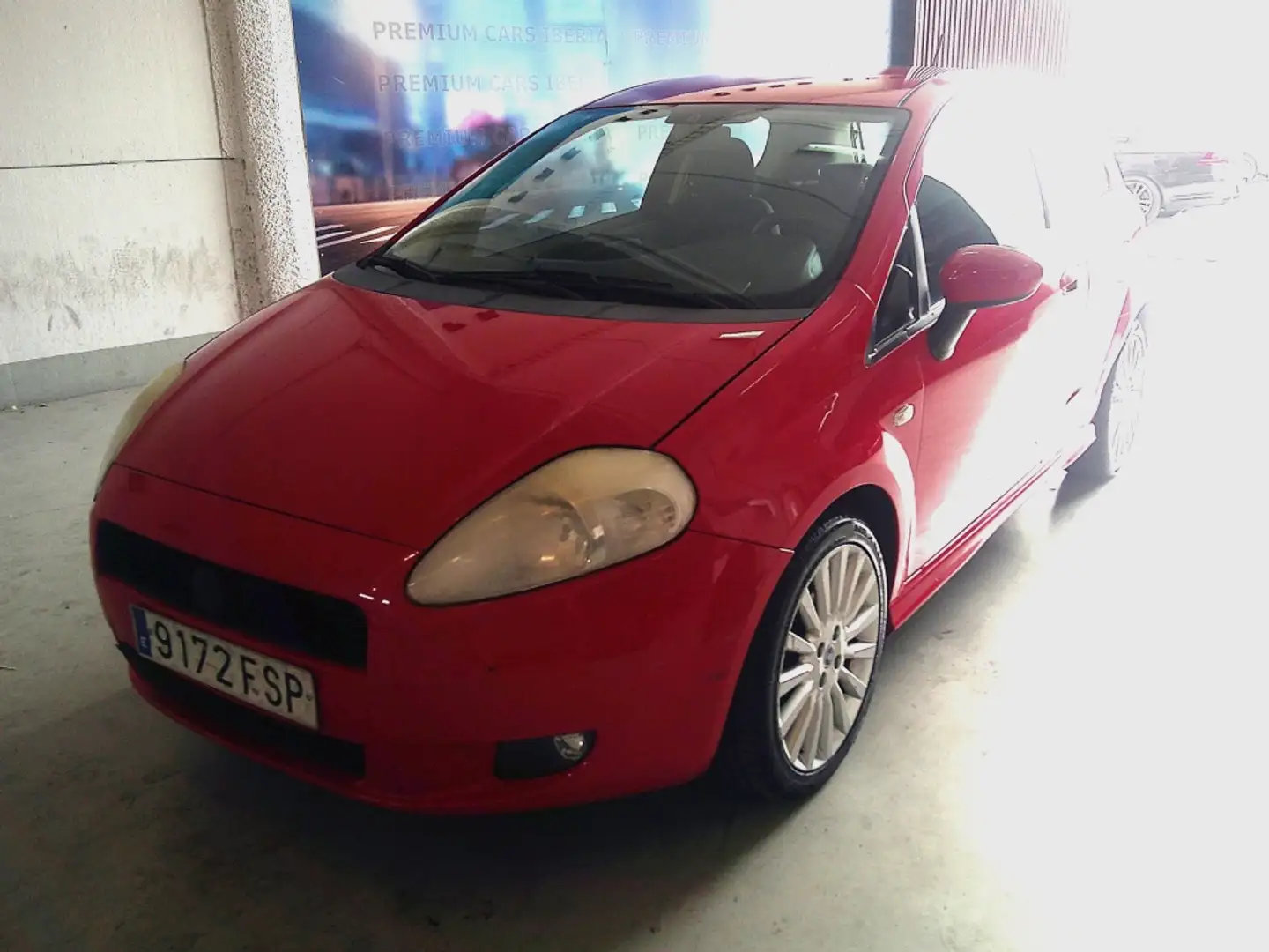 Fiat Grande Punto 1.4 Sport 95 Rojo - 1
