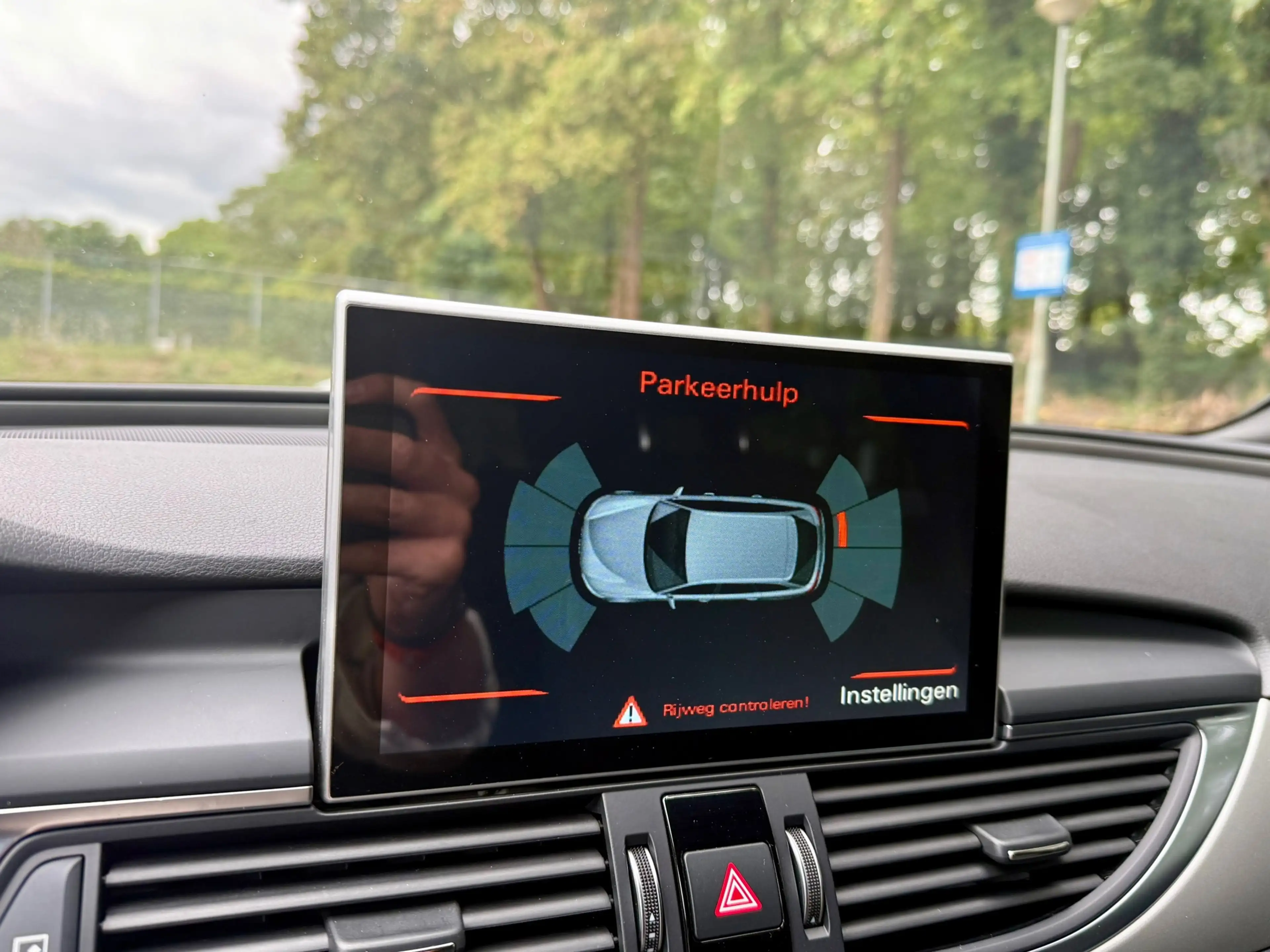 Audi A6 Avant 1.8 TFSI ultra Premium Edition — photo 28