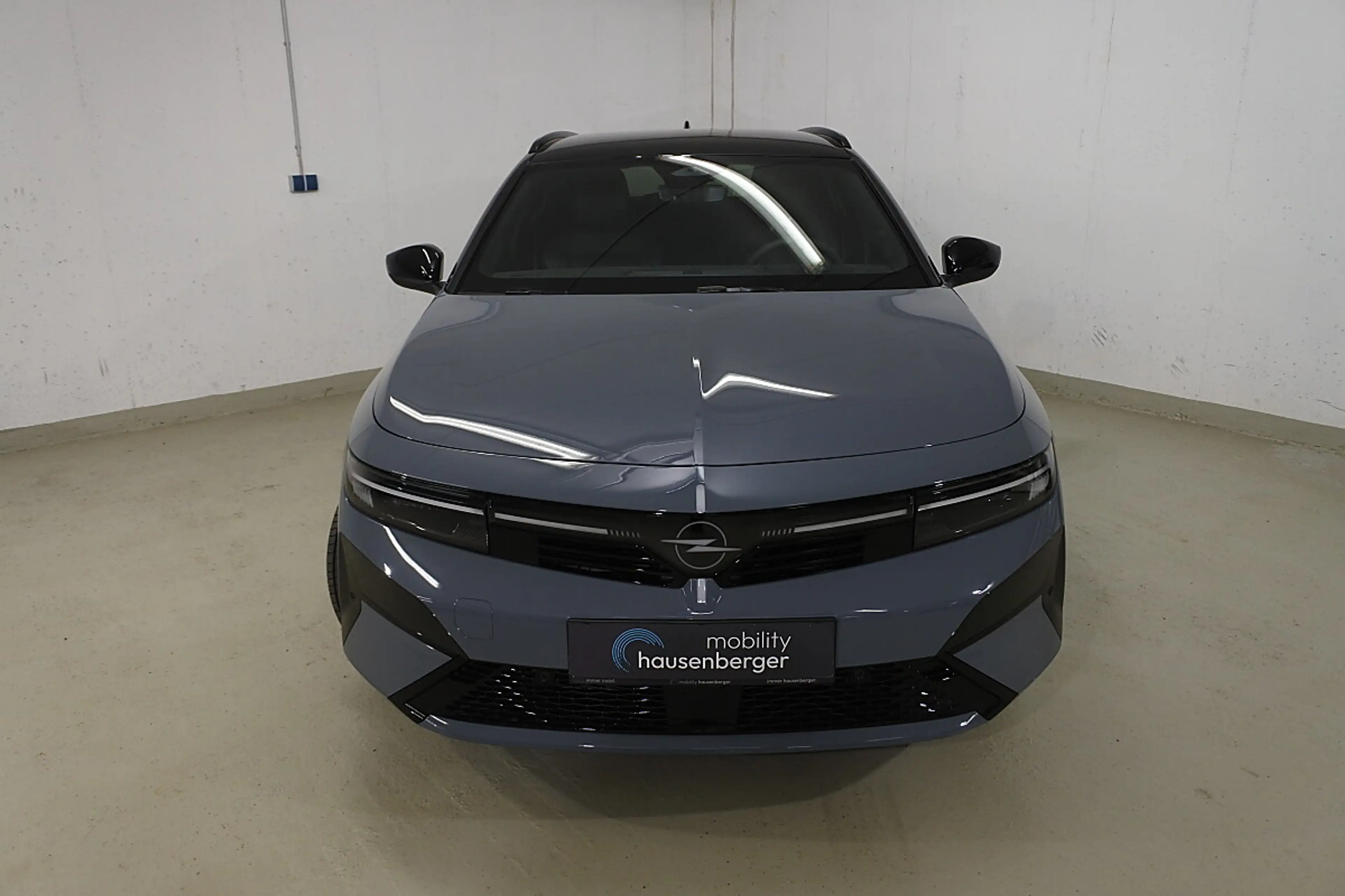 Opel Astra ST 1,2 Turbo MHEV GS Aut. — photo 2