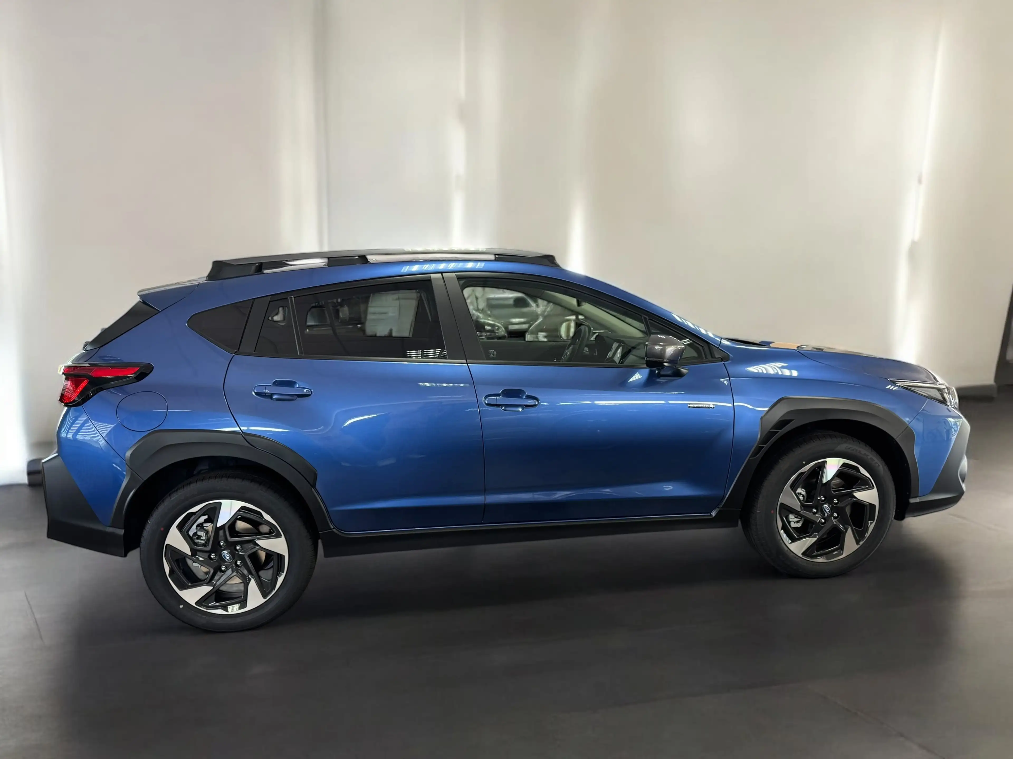 Subaru Crosstrek Platinum — photo 5