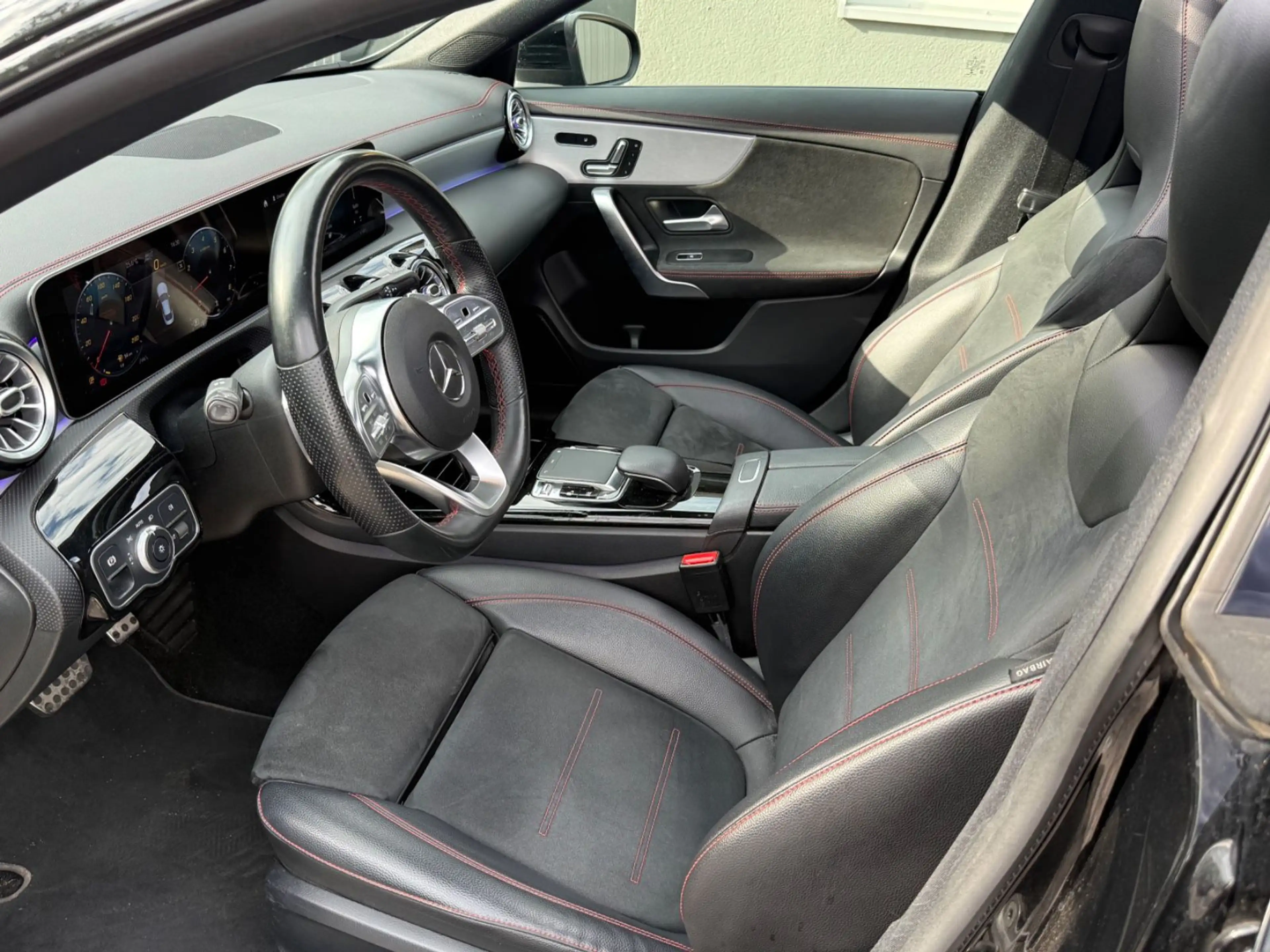 Mercedes-Benz CLA 200 AMG/Night/Memory/Pano/Multibeam/Spur/App — photo 8