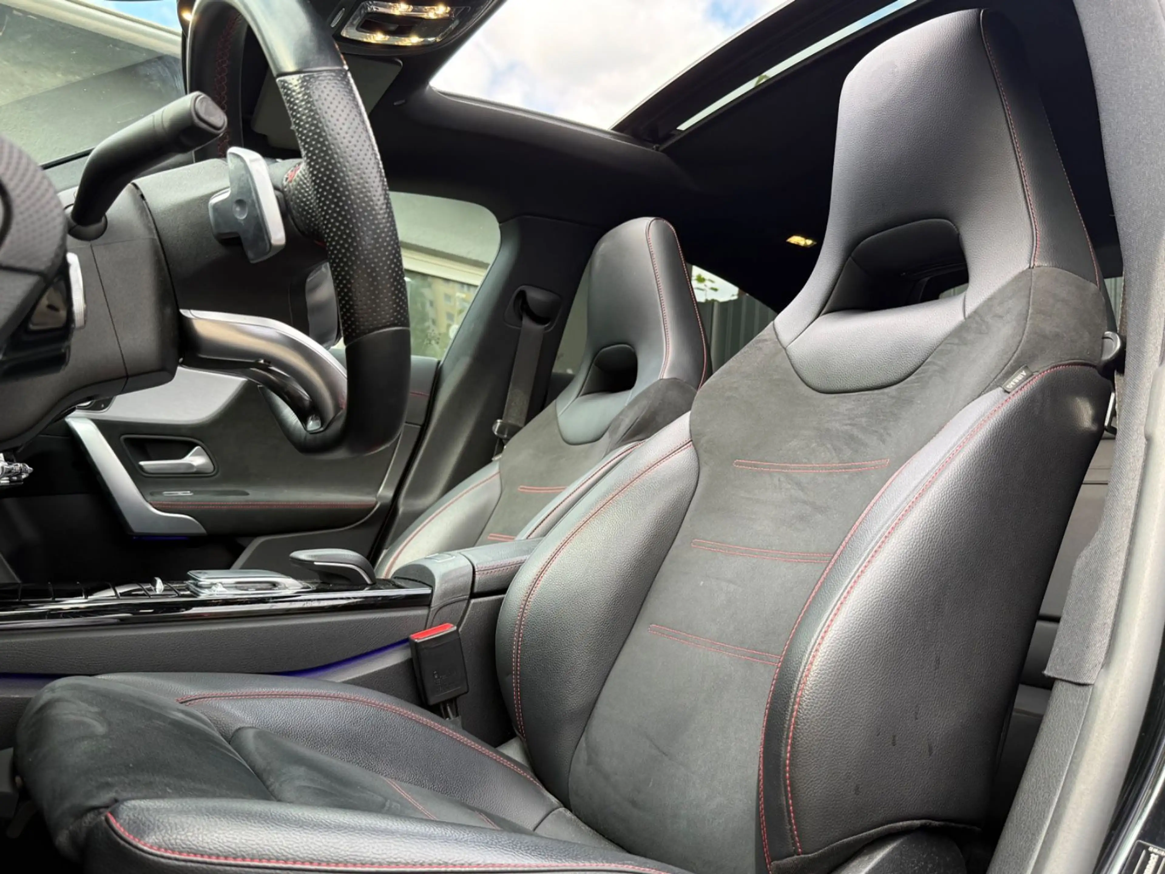 Mercedes-Benz CLA 200 AMG/Night/Memory/Pano/Multibeam/Spur/App — photo 9