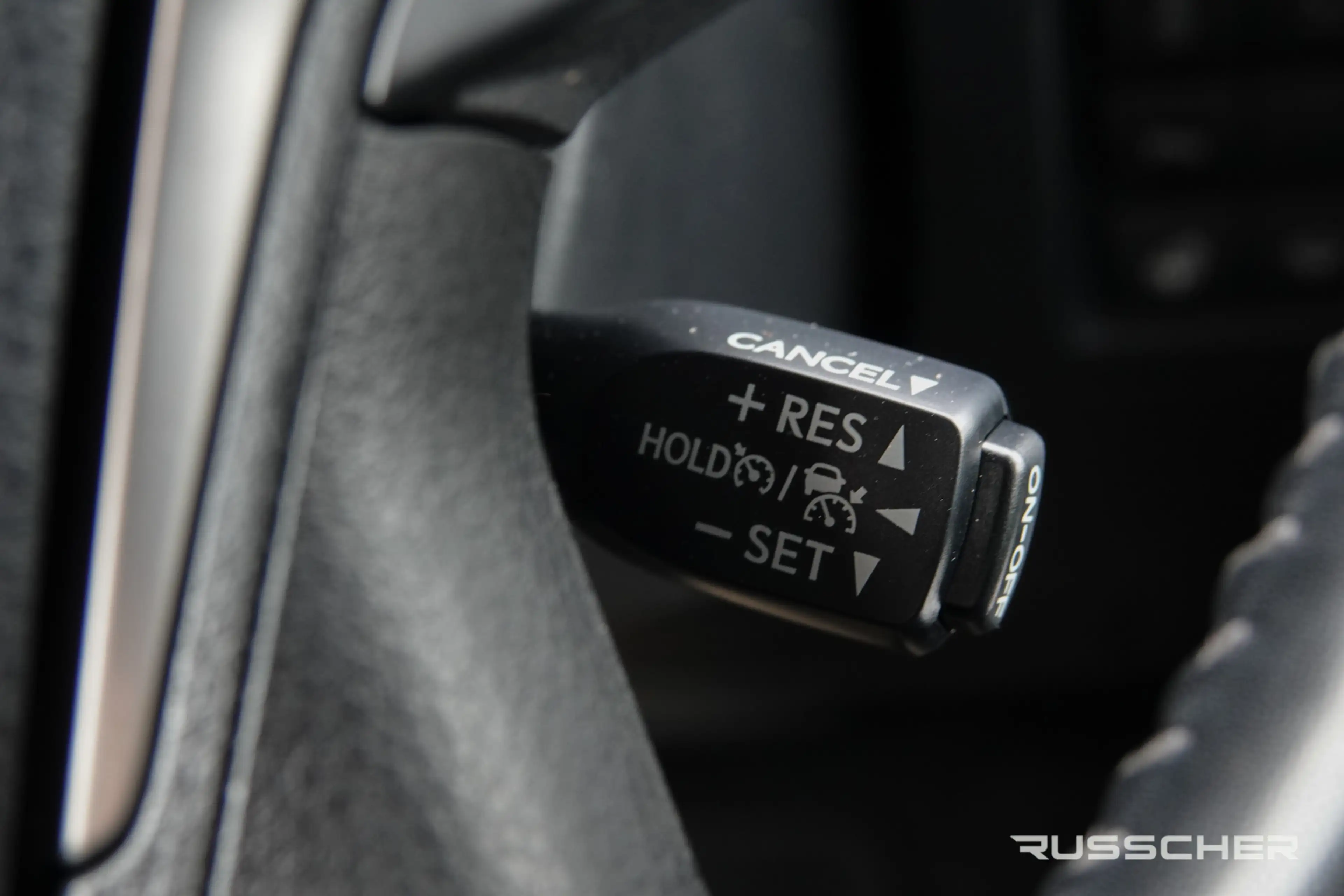 Toyota Land Cruiser 2.8 D-4D-F Challenger 204Pk Aut. | Grijs kenteken — photo 16