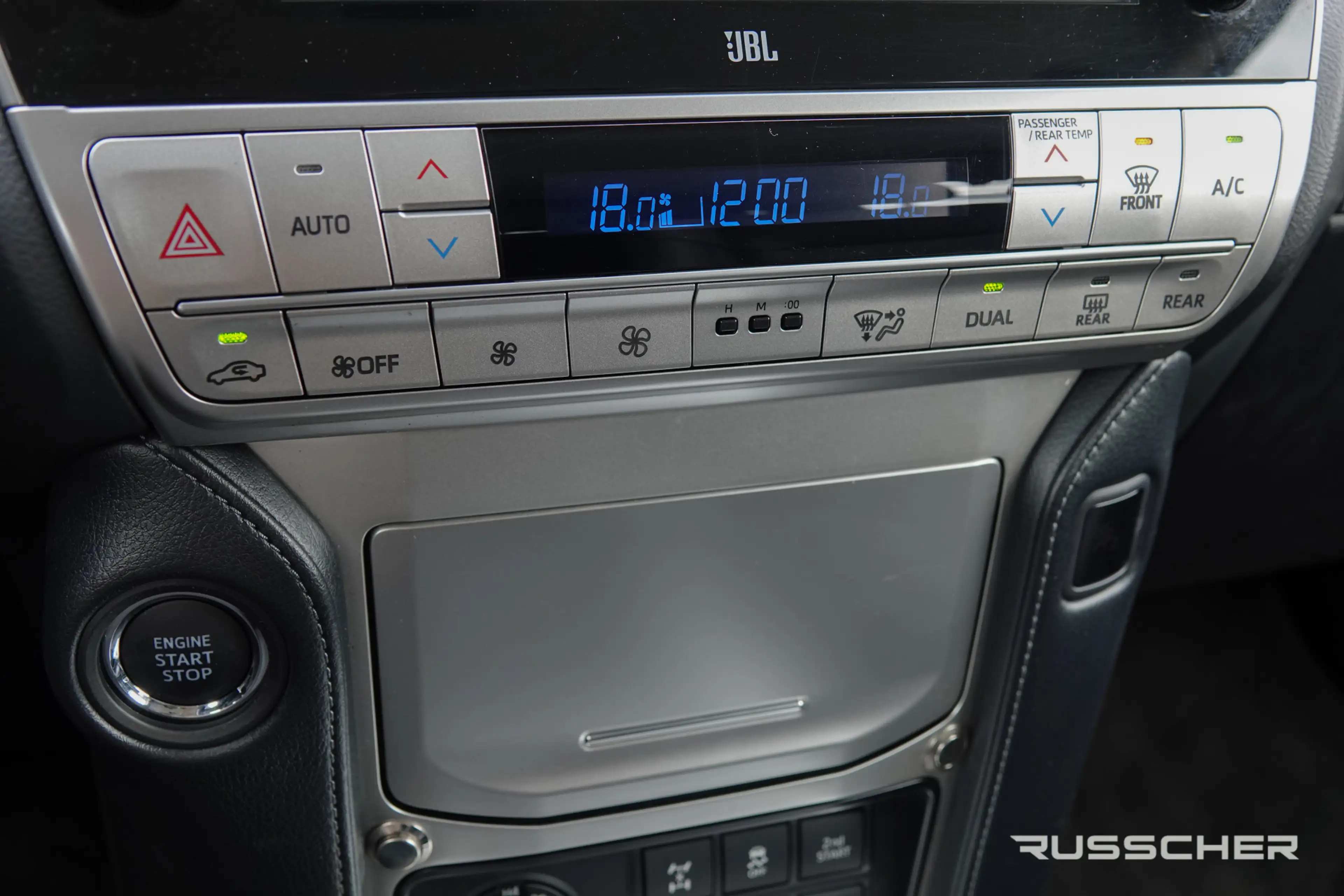 Toyota Land Cruiser 2.8 D-4D-F Challenger 204Pk Aut. | Grijs kenteken — photo 10