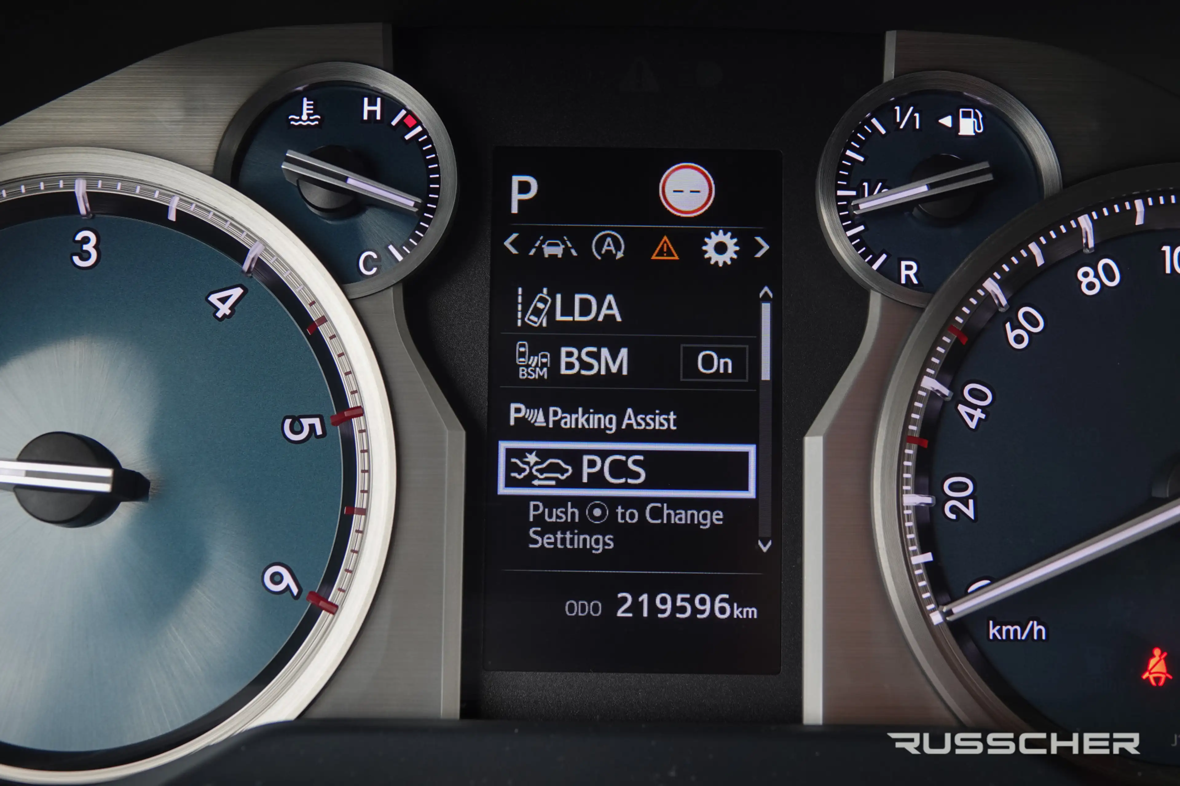 Toyota Land Cruiser 2.8 D-4D-F Challenger 204Pk Aut. | Grijs kenteken — photo 31