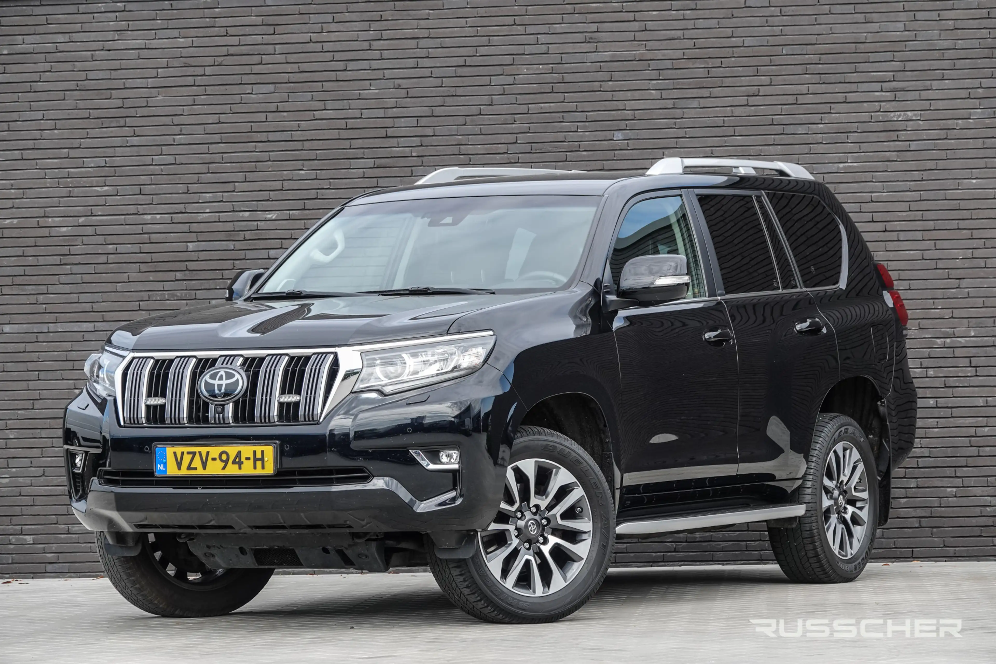 Toyota Land Cruiser 2.8 D-4D-F Challenger 204Pk Aut. | Grijs kenteken — photo 42