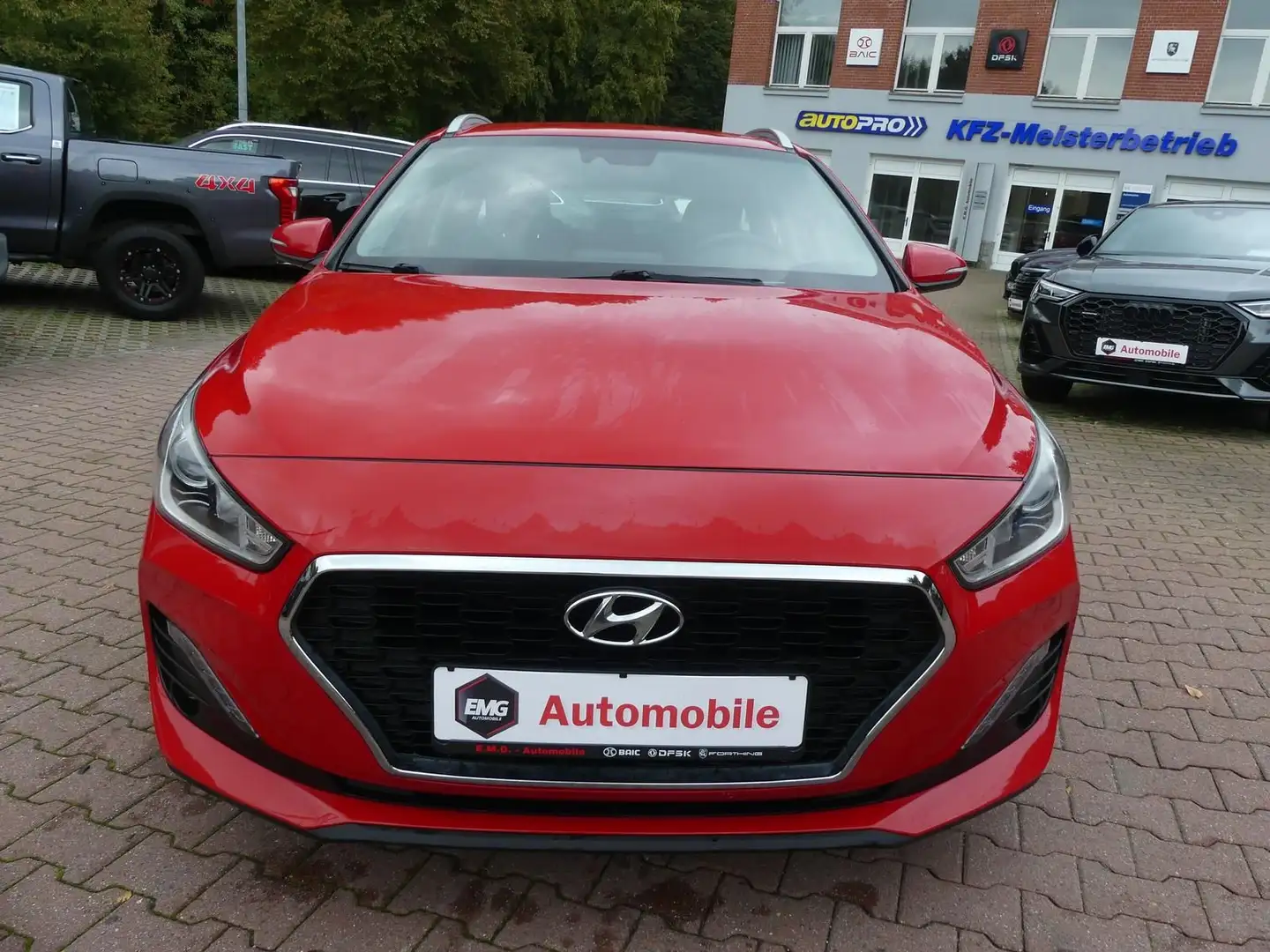 Hyundai i30 *1.0 T-GDI*Klima*SHZ*PDC*Kam*AHK Rot - 2