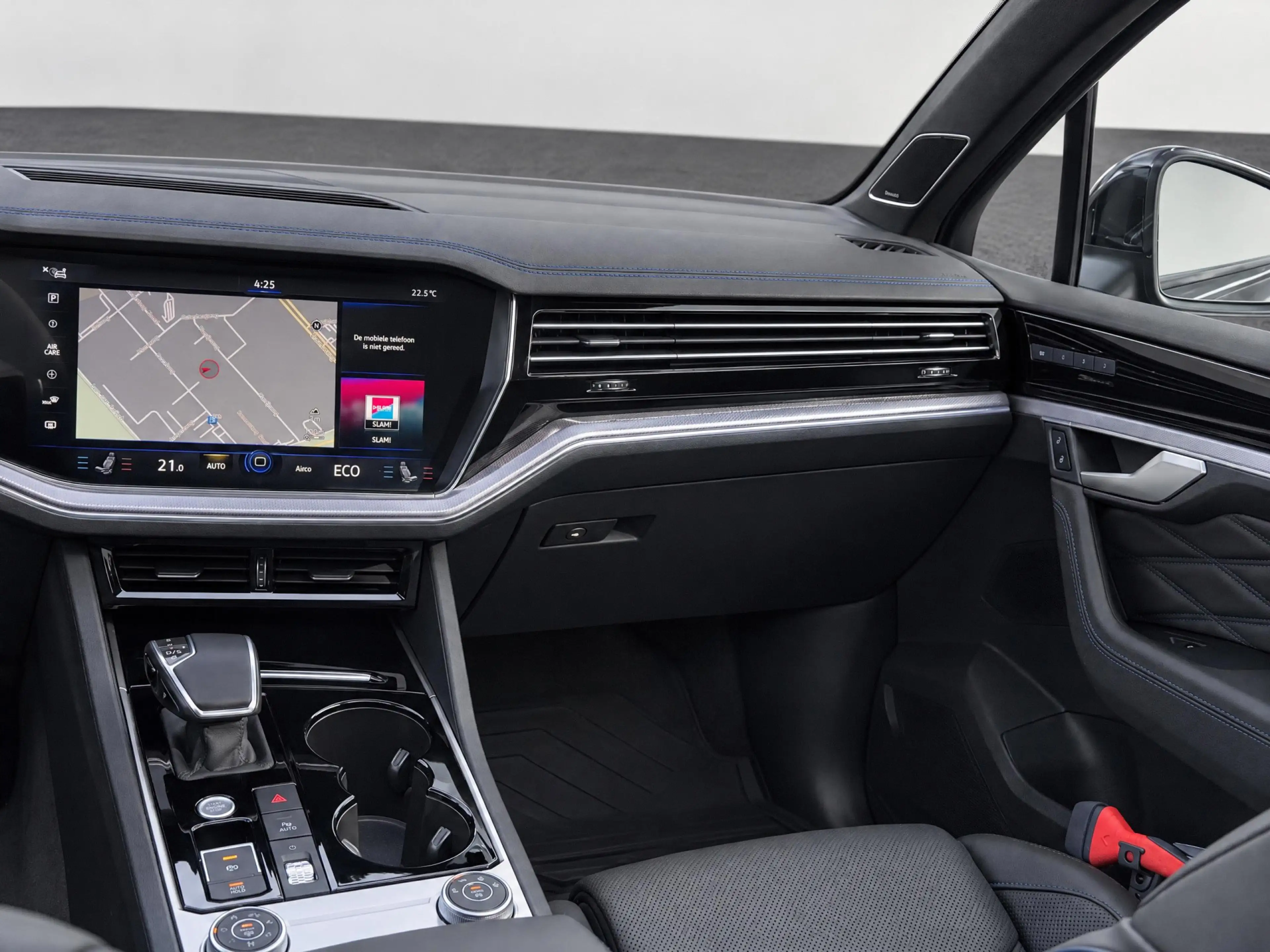 Volkswagen Touareg 3.0 TSi eHybrid 4MOTION R | BTW AUTO |Panorama | E — photo 14