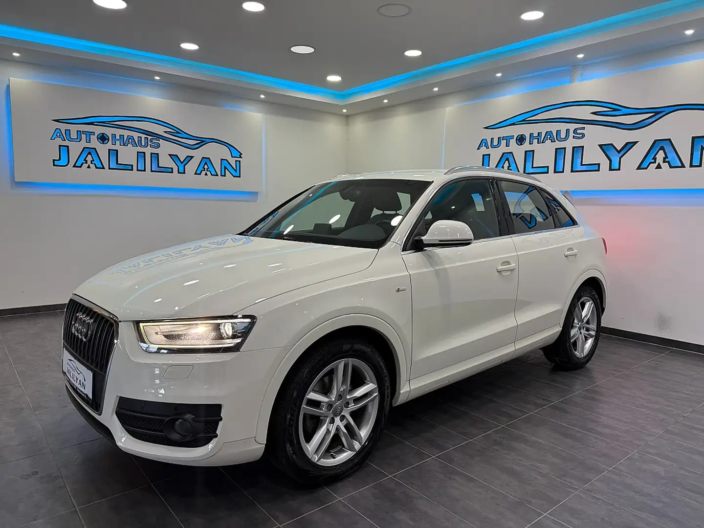 Audi Q3 2,0 TDI, AHK, 3xS-LINE, LED+XENON, TEMPOMAT Weiß - 2