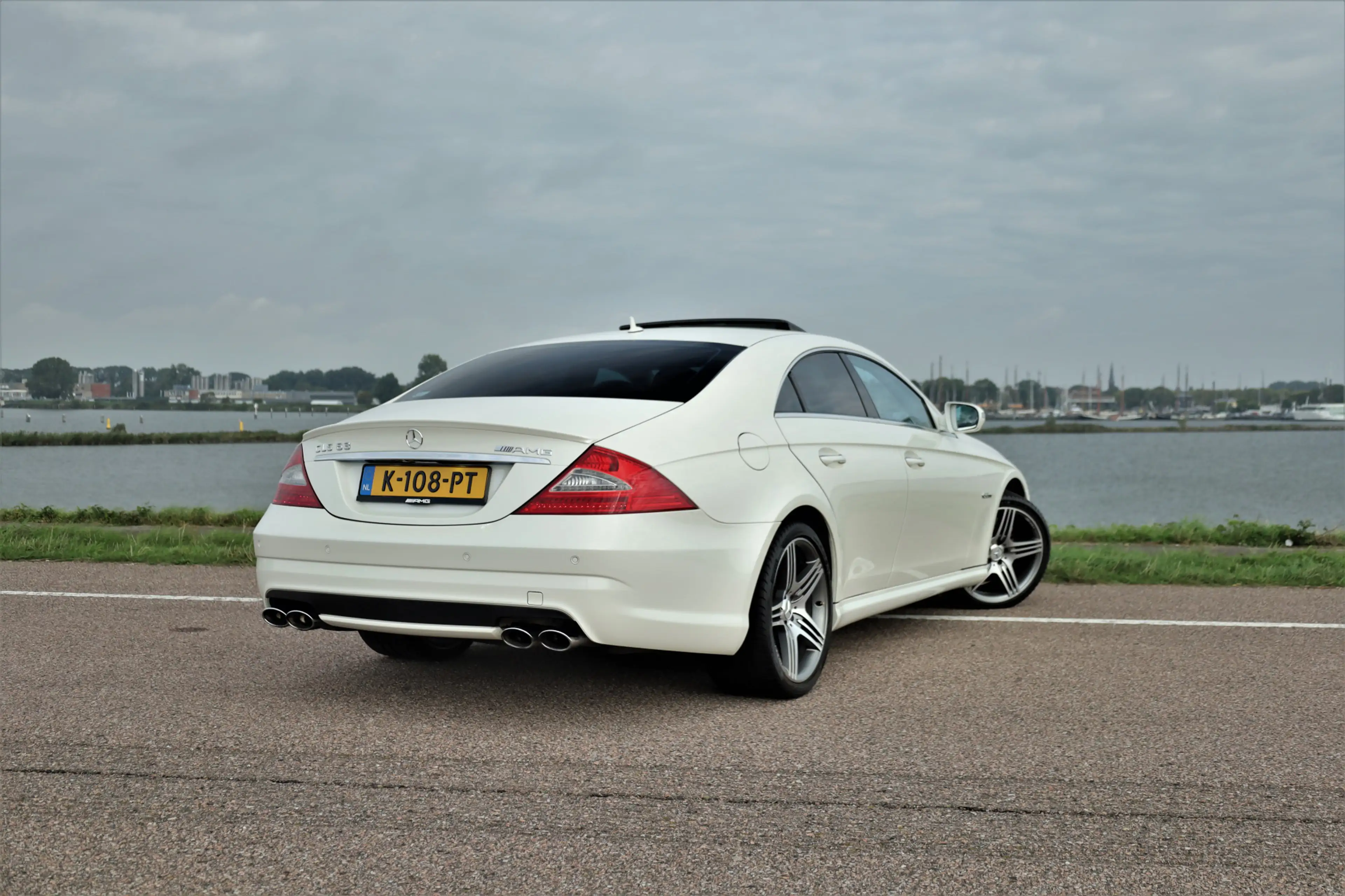 Mercedes-Benz CLS 63 AMG CLS 110727km — photo 3