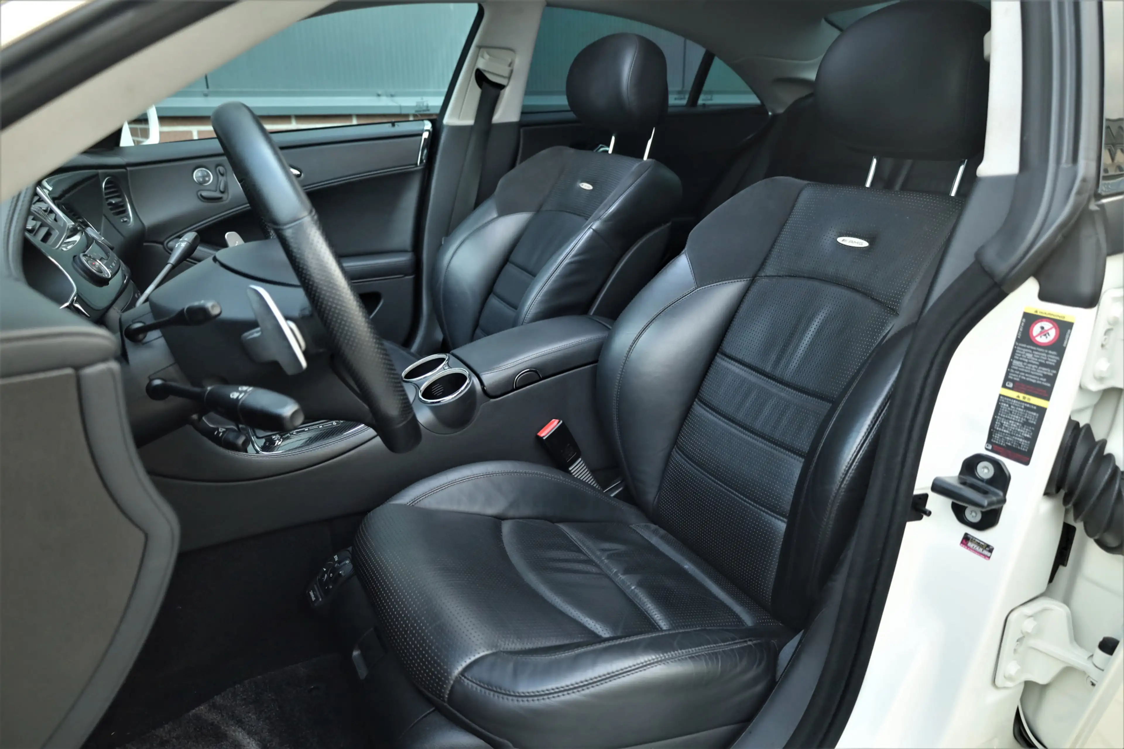 Mercedes-Benz CLS 63 AMG CLS 110727km — photo 6