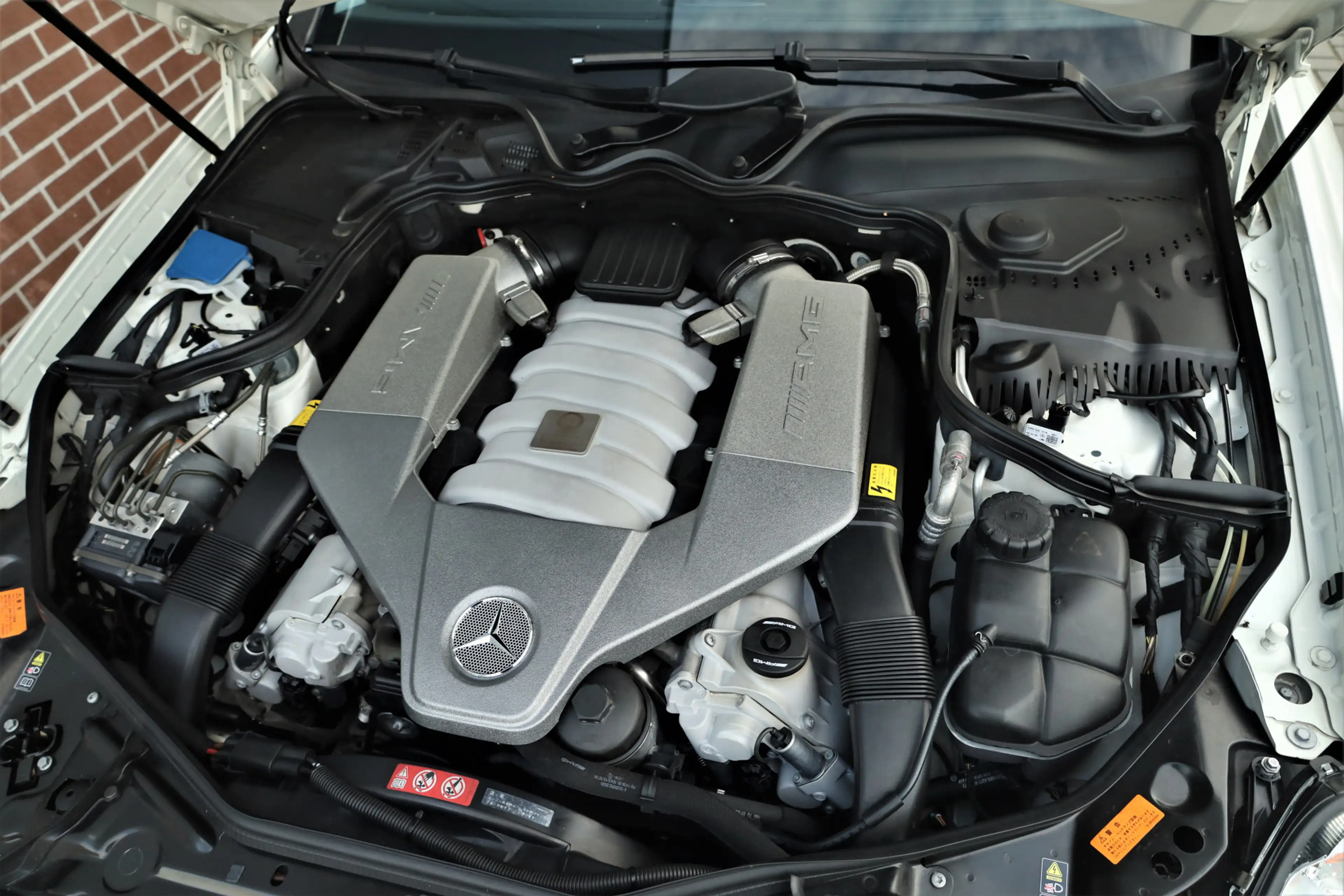 Mercedes-Benz CLS 63 AMG CLS 110727km — photo 8