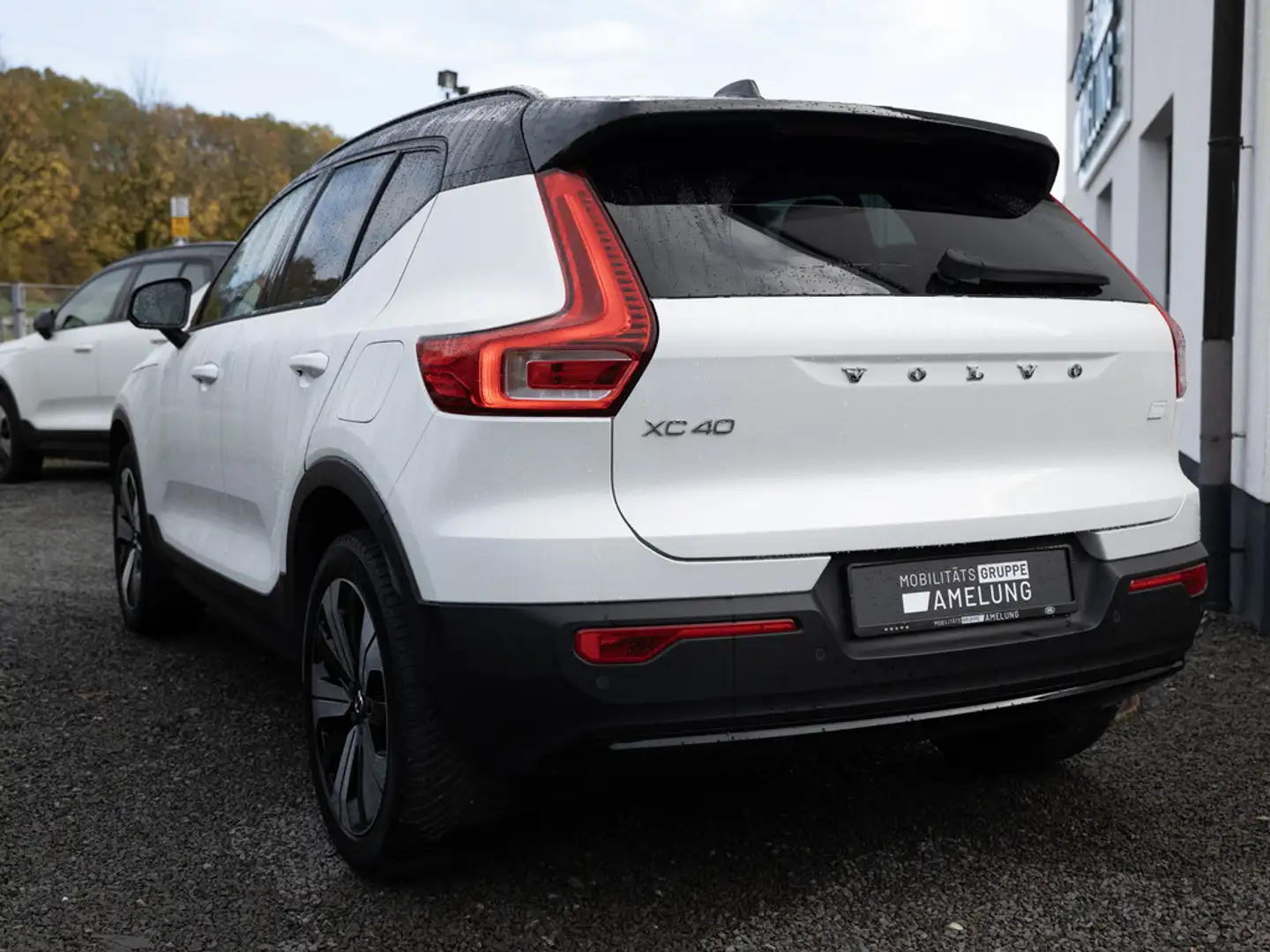Volvo XC40 Recharge Single Motor Plus STANDHZ LED Weiß - 2
