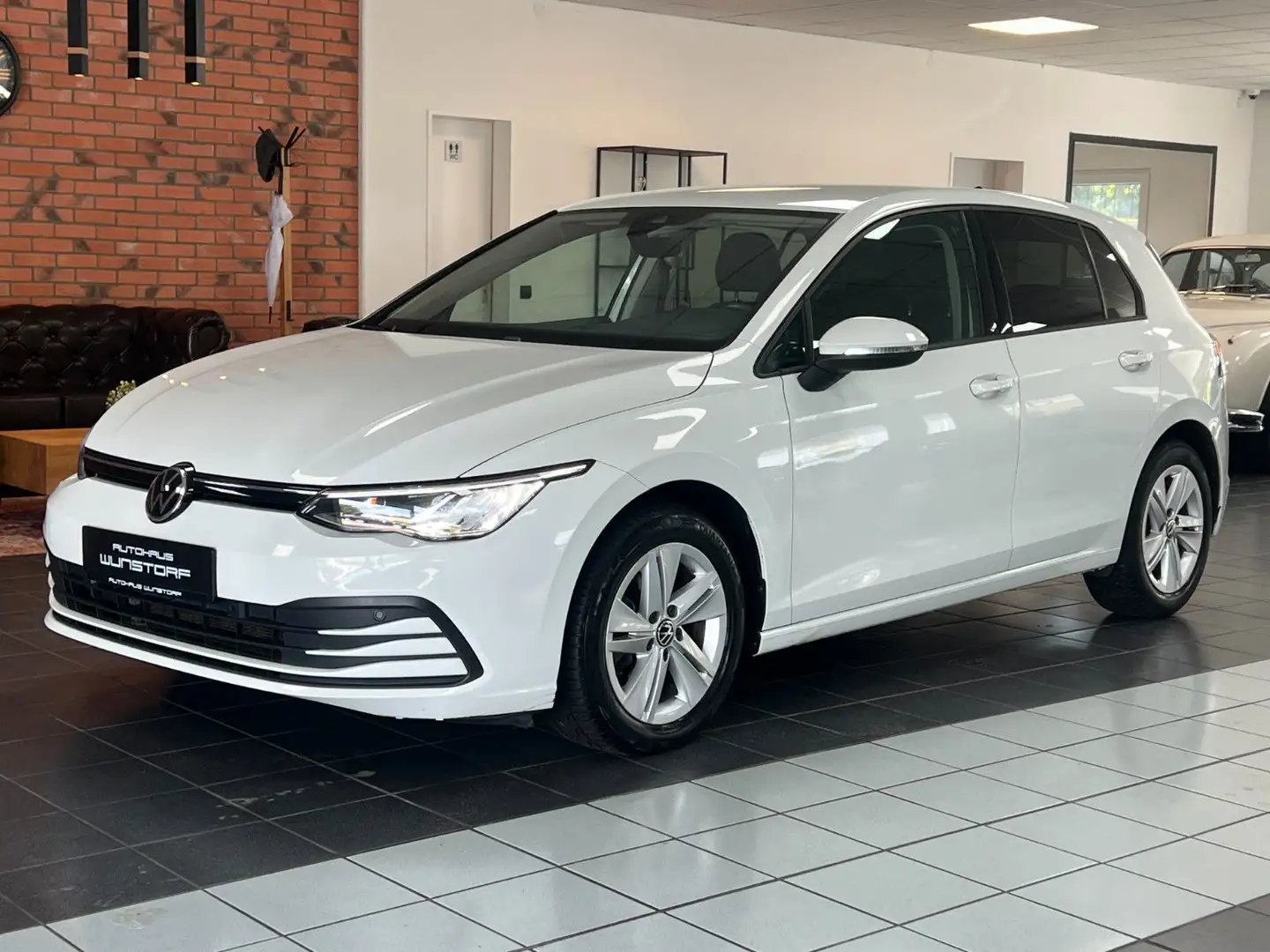 Volkswagen Golf VIII Lim. Life 2.0 TDI/ACC/LED/CAM/NAVI/SHZ Blanco - 1