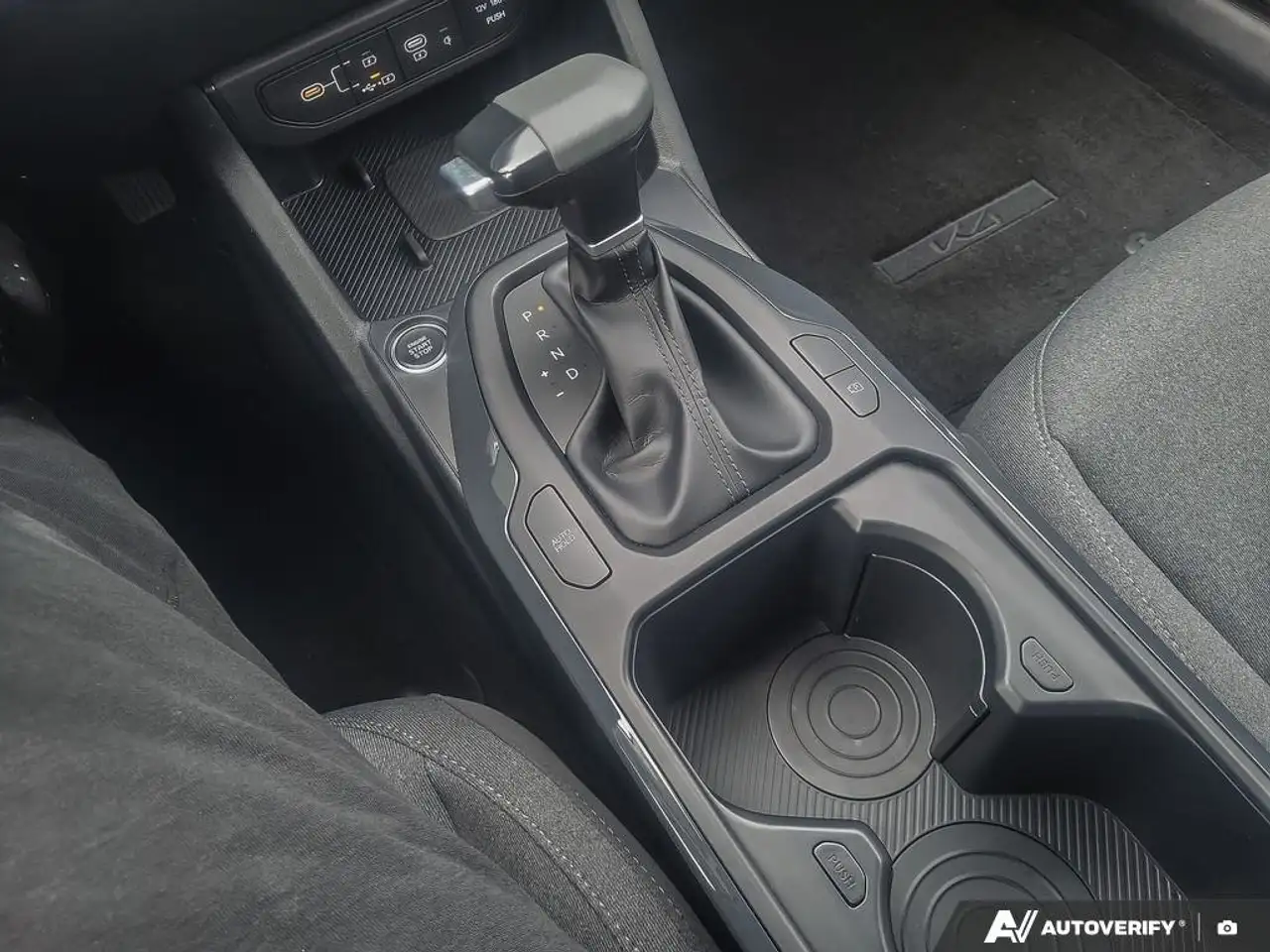 Kia K4 снимка Kia K4