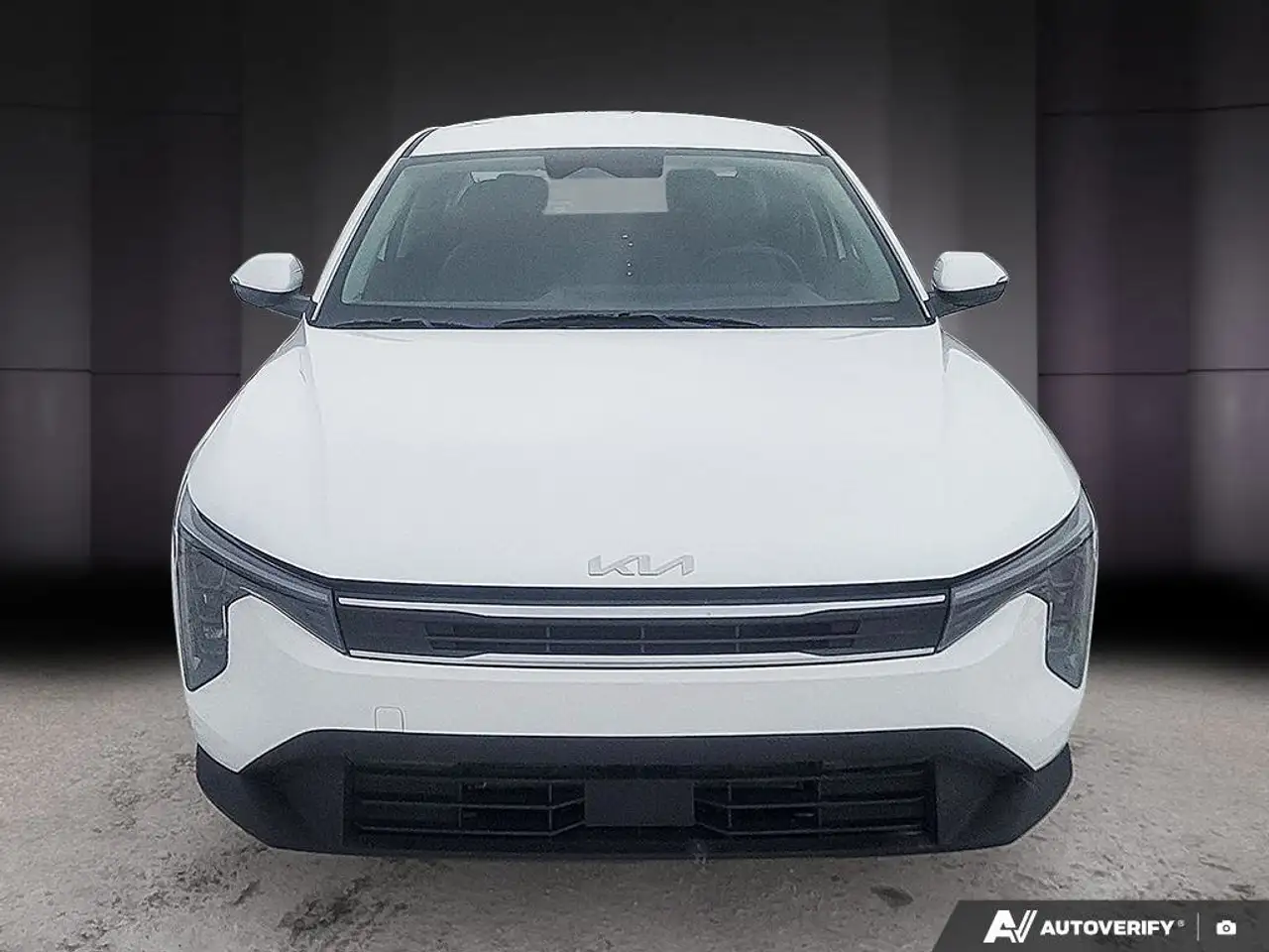 Kia K4 снимка Kia K4