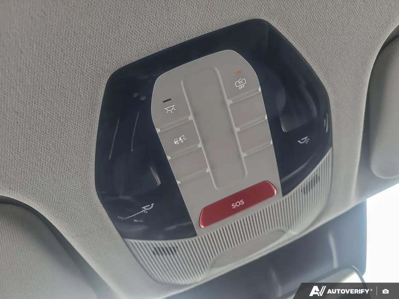 Kia K4 снимка Kia K4