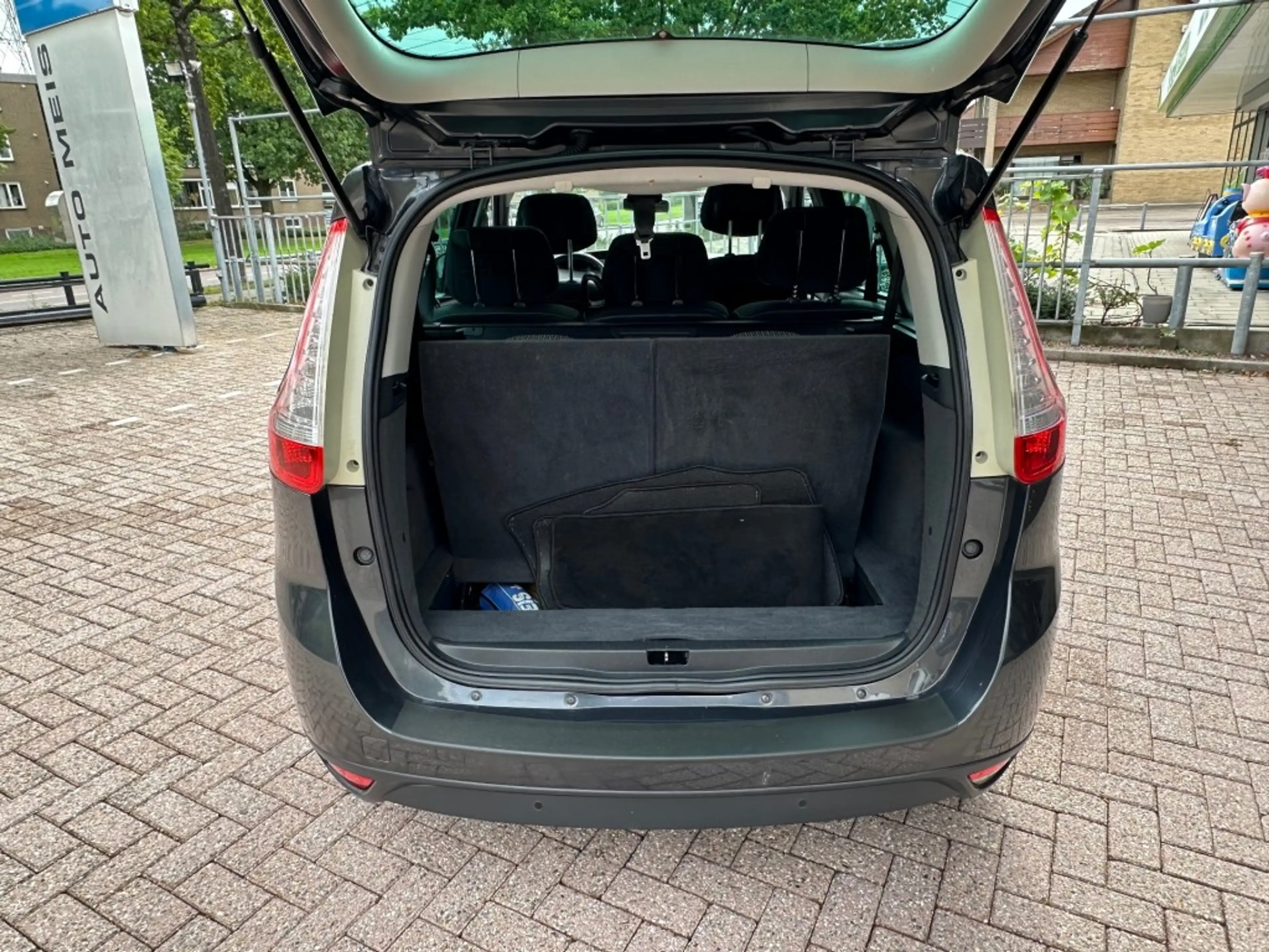 Renault Scenic 2.0 Expression 7 P. Automaat Navi panorama Cruis — photo 7