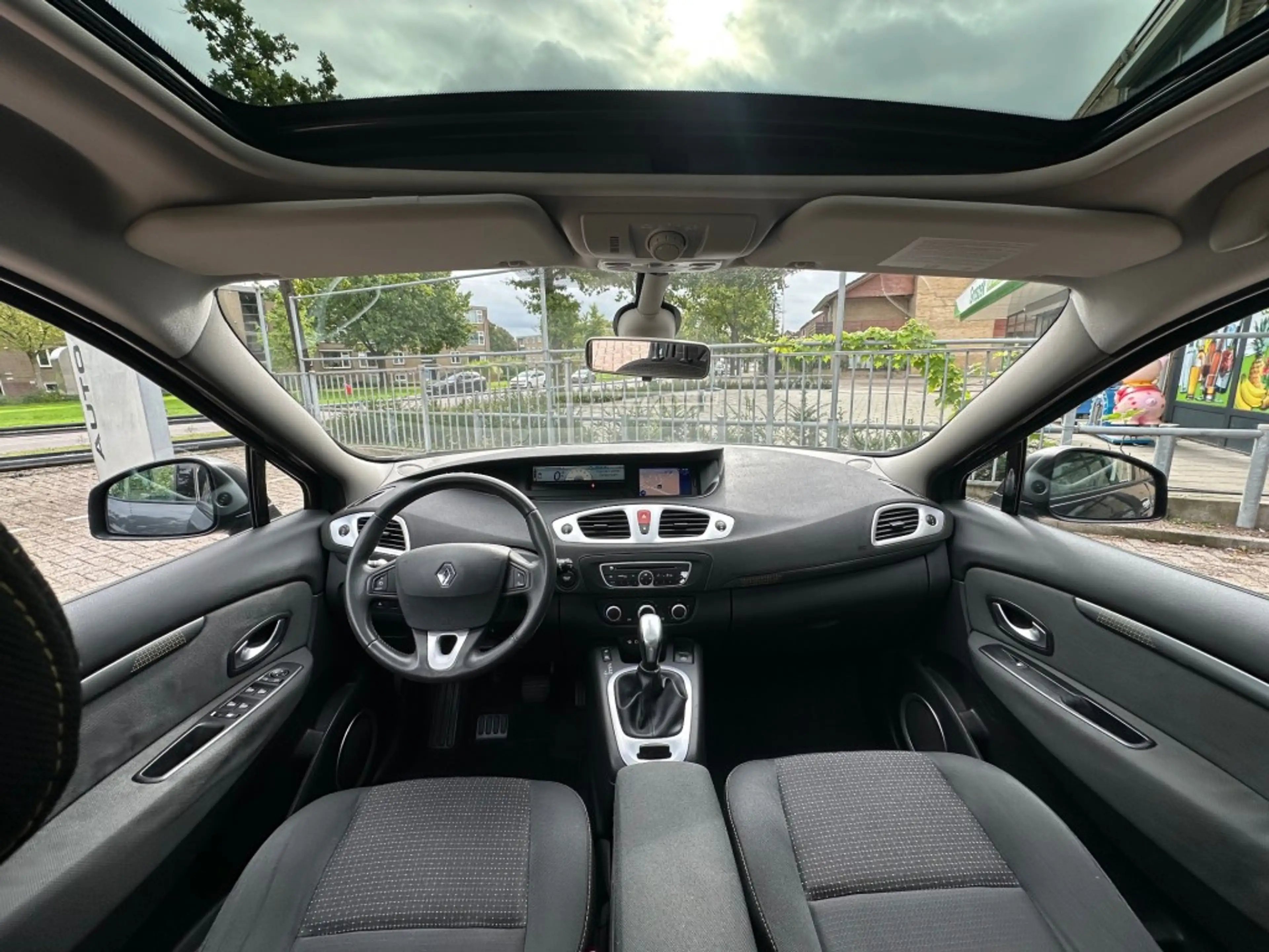 Renault Scenic 2.0 Expression 7 P. Automaat Navi panorama Cruis — photo 8