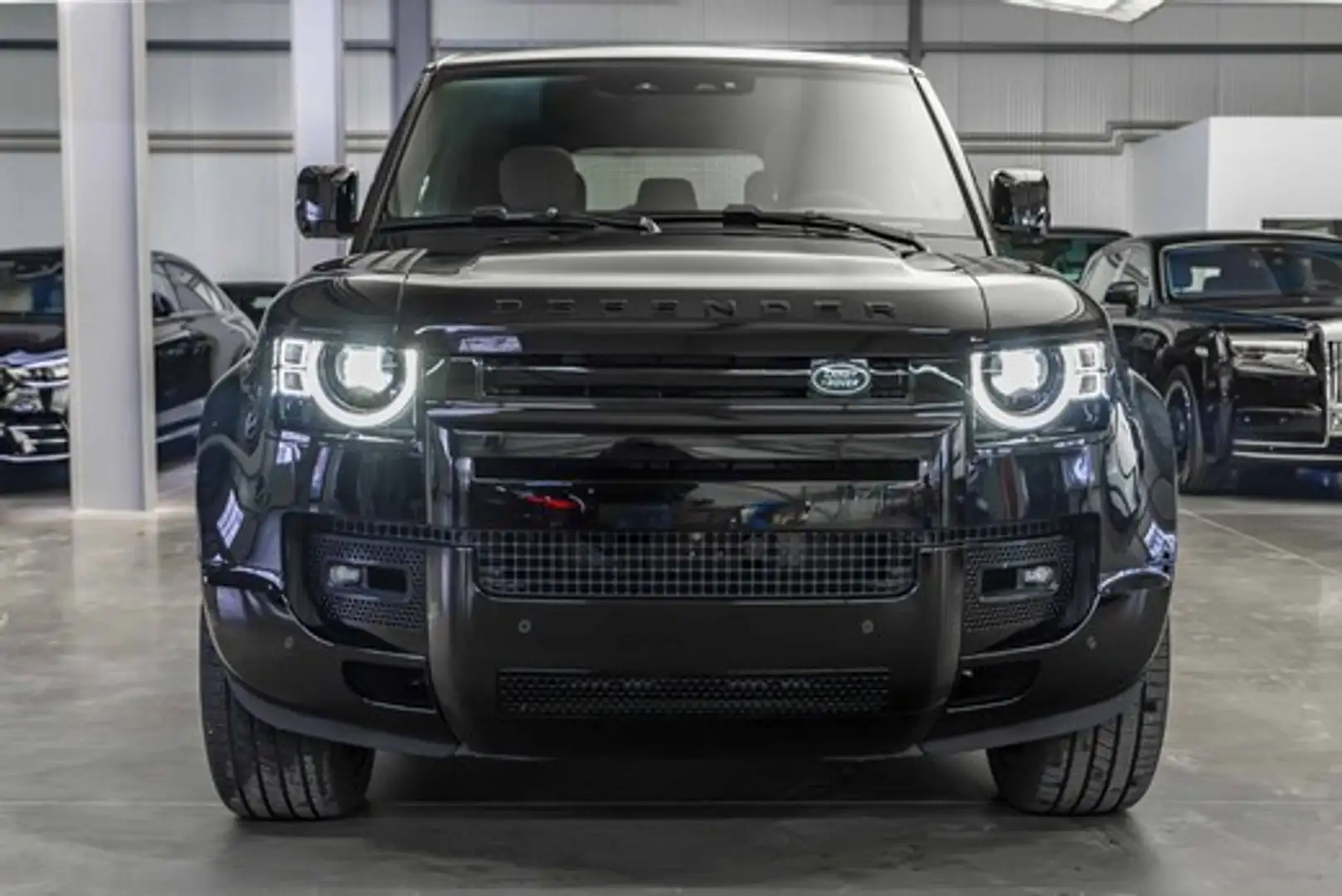 Land Rover Defender 110 5.0 V8 X AWD Aut. 425 Negro - 2